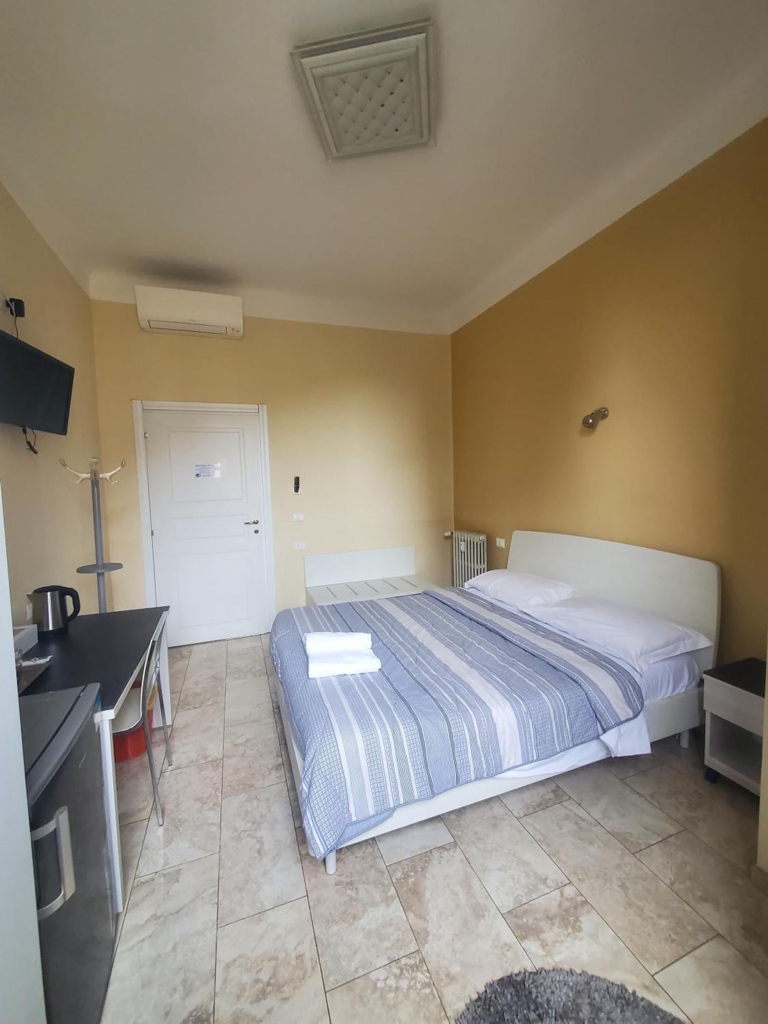 Hotel Emmy *
