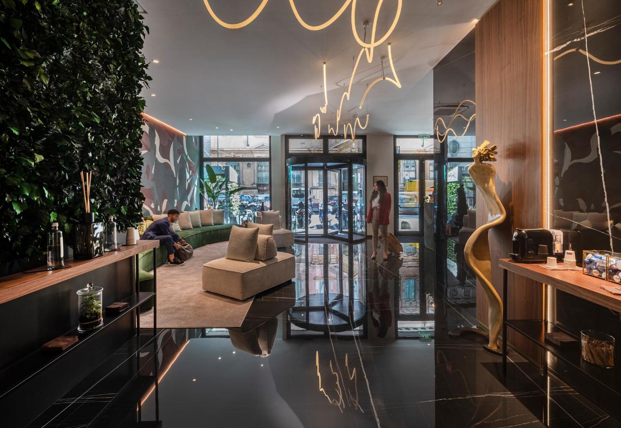 Duomo Hotel & Apartments 4*