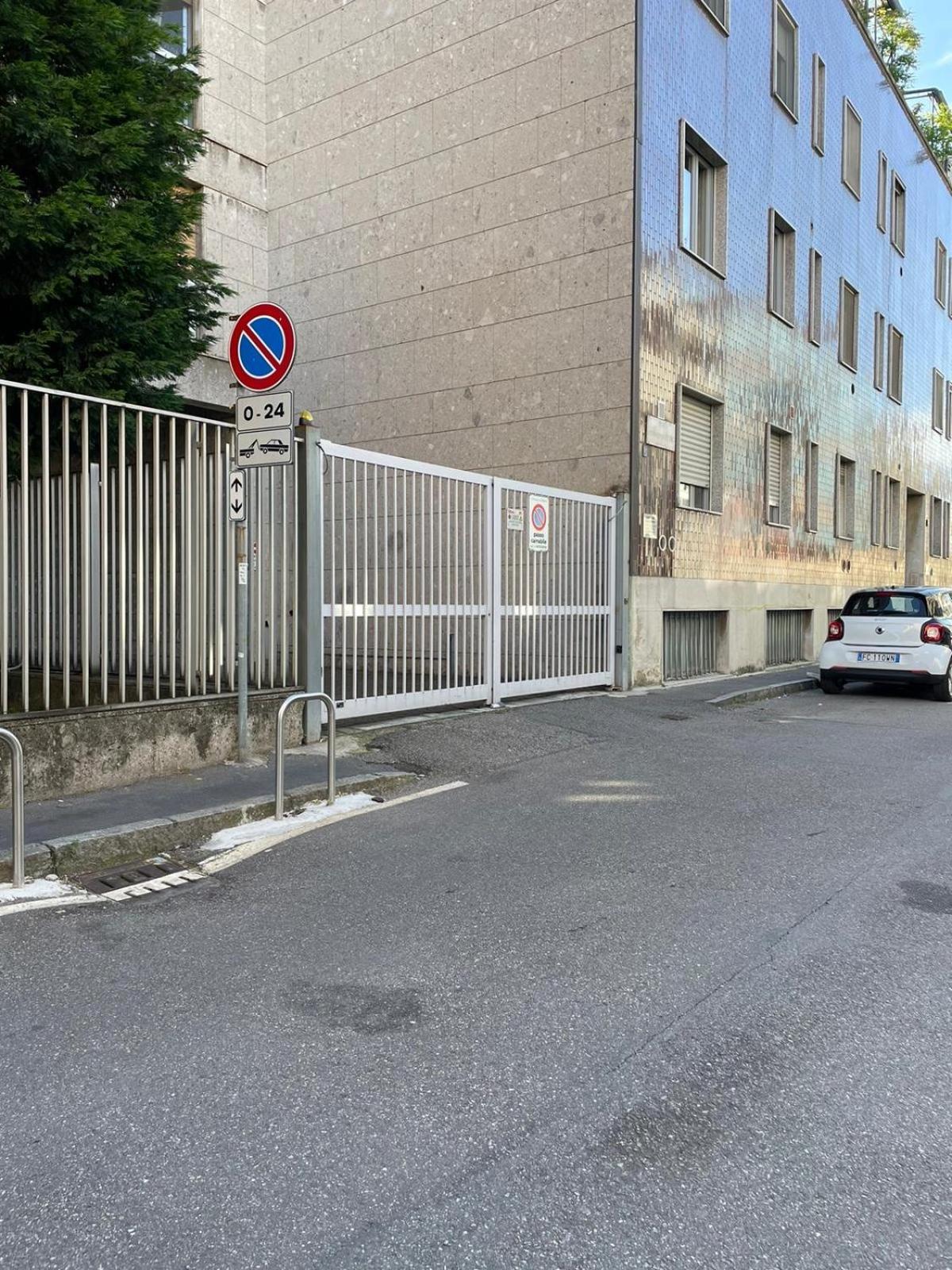 Apartment Morivione - Bocconi Free Parking *