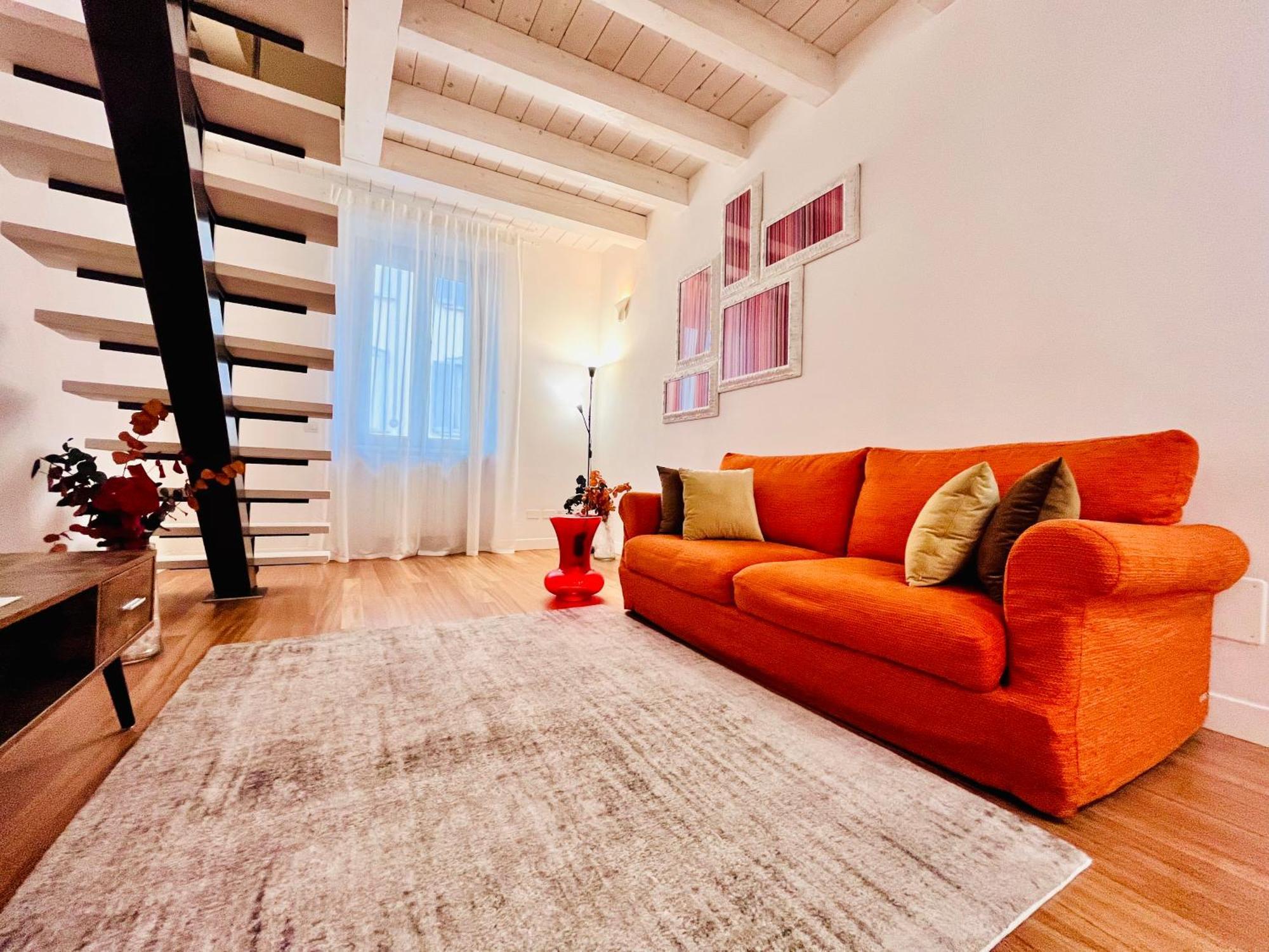 Riverside Loft Navigli - Spacious Two-bedroom