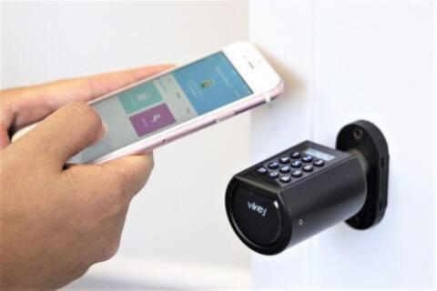 Crystal Mi With Xxl Shower * Mailand