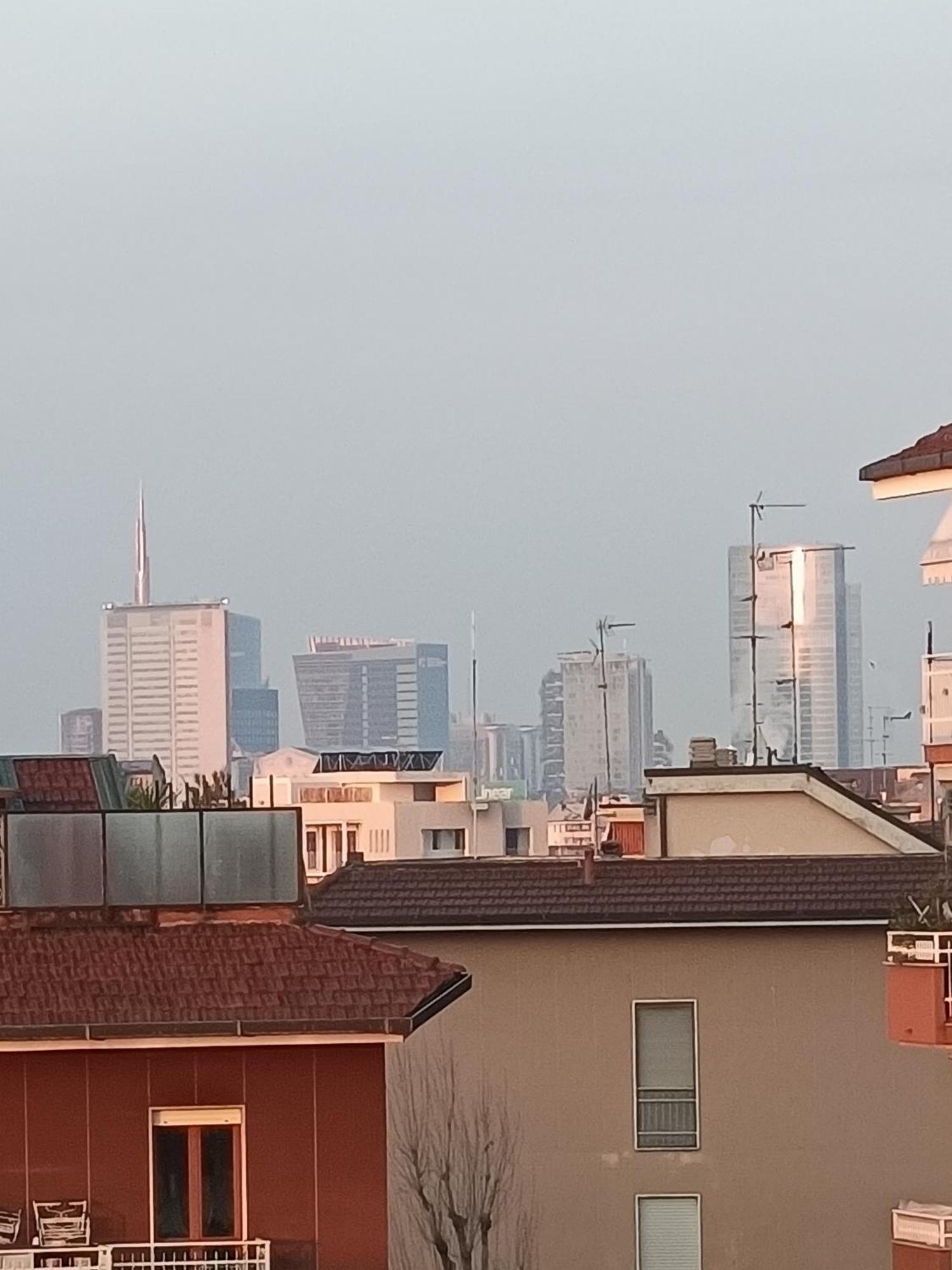 Sky View With Swimming Pool, Ac, Wifi, M2 * Mailand