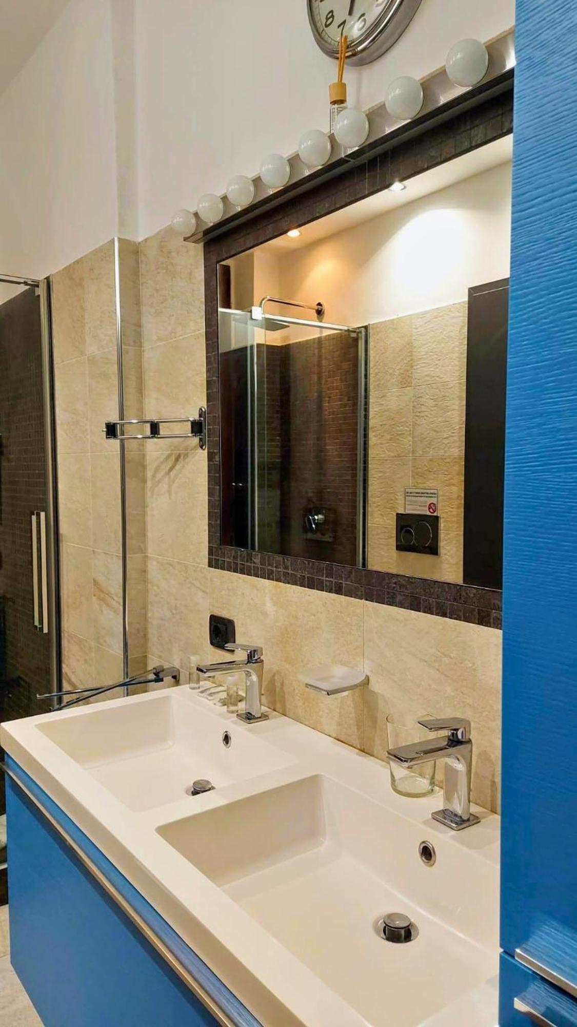 Vfh Stylish Boutique Apartment-city Center * Milan