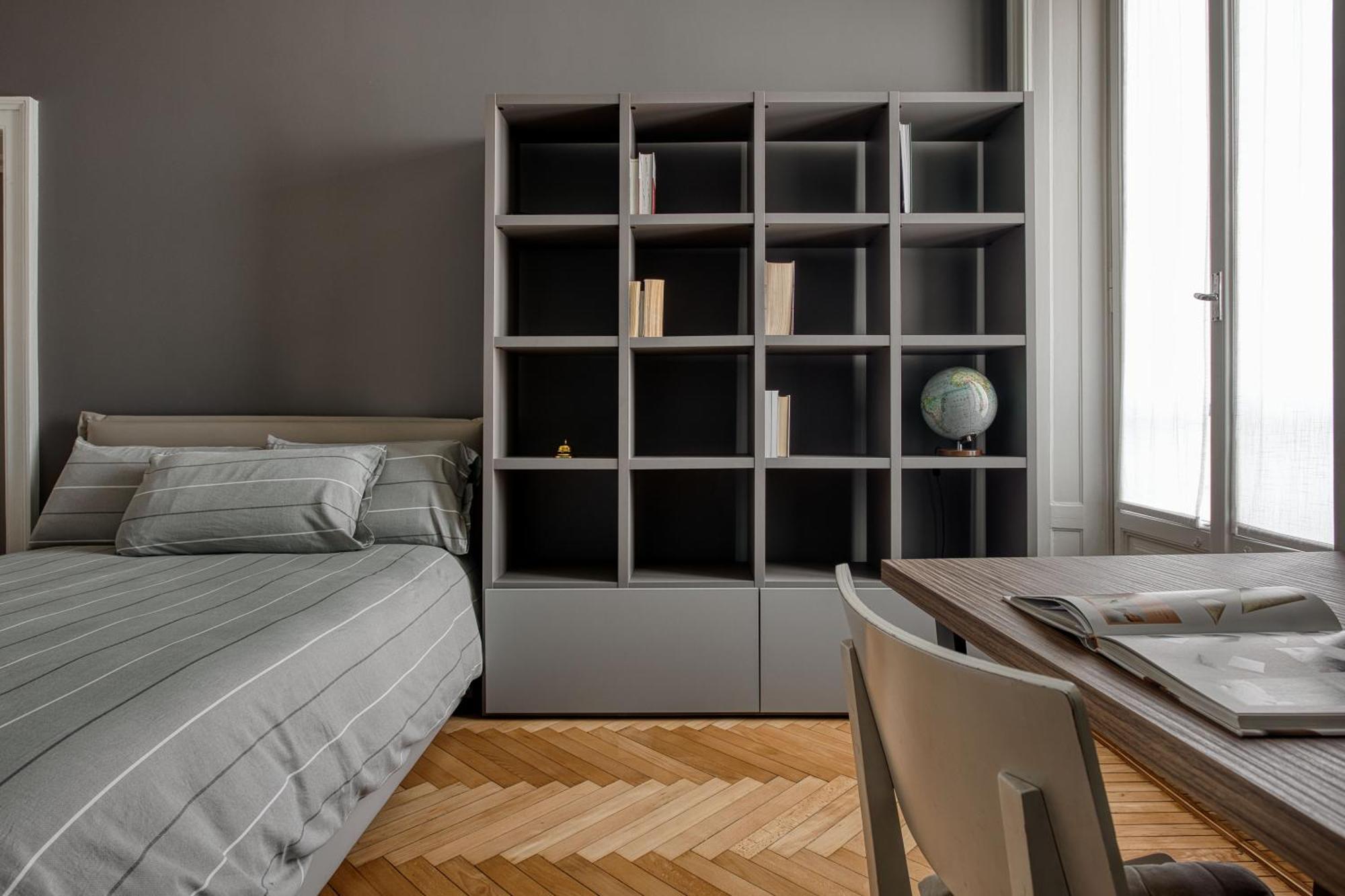 Navigli, 90 Square Meters, Free Parking Ripa Ticinese Apartment