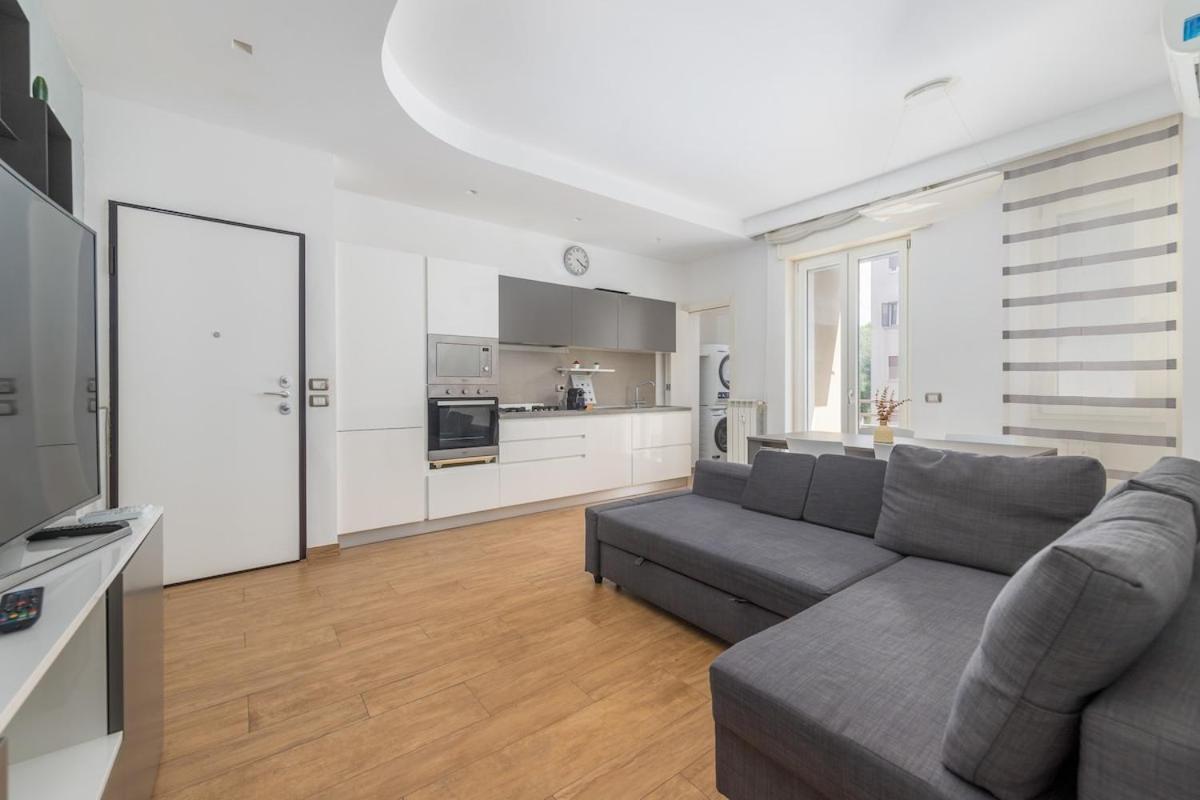 Wonderful Near Center,wifi,comfort,parking Apartment *