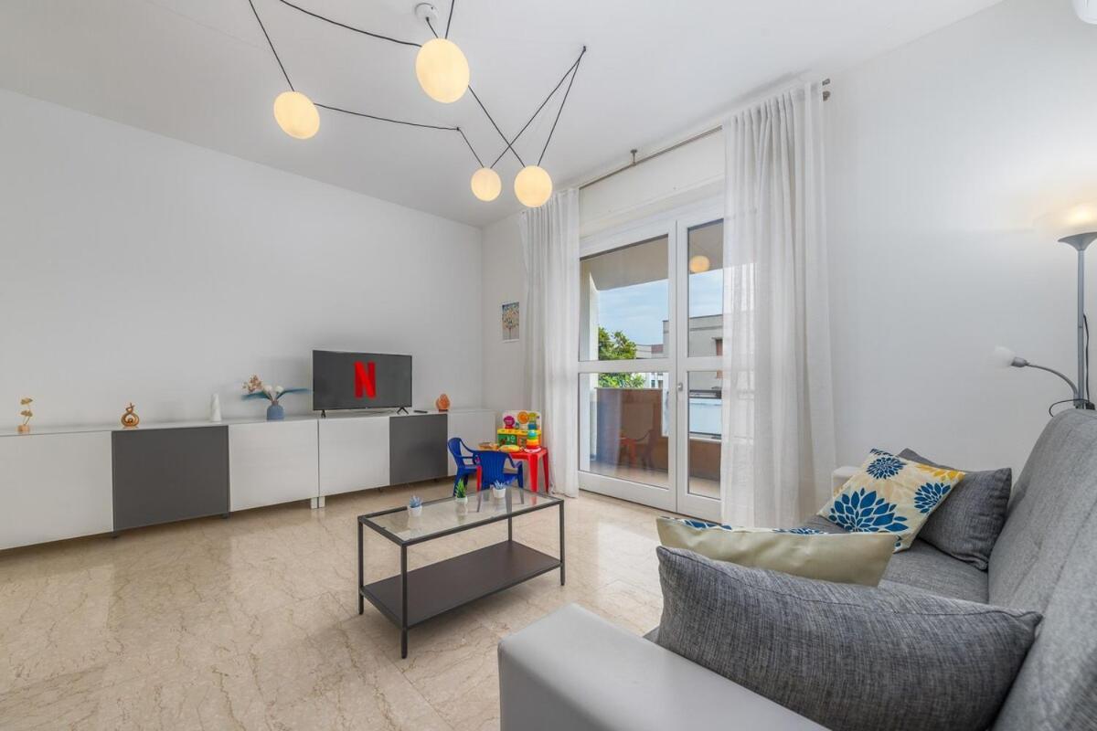 Splendid Xxl Home-2min From Metro,comfort Family