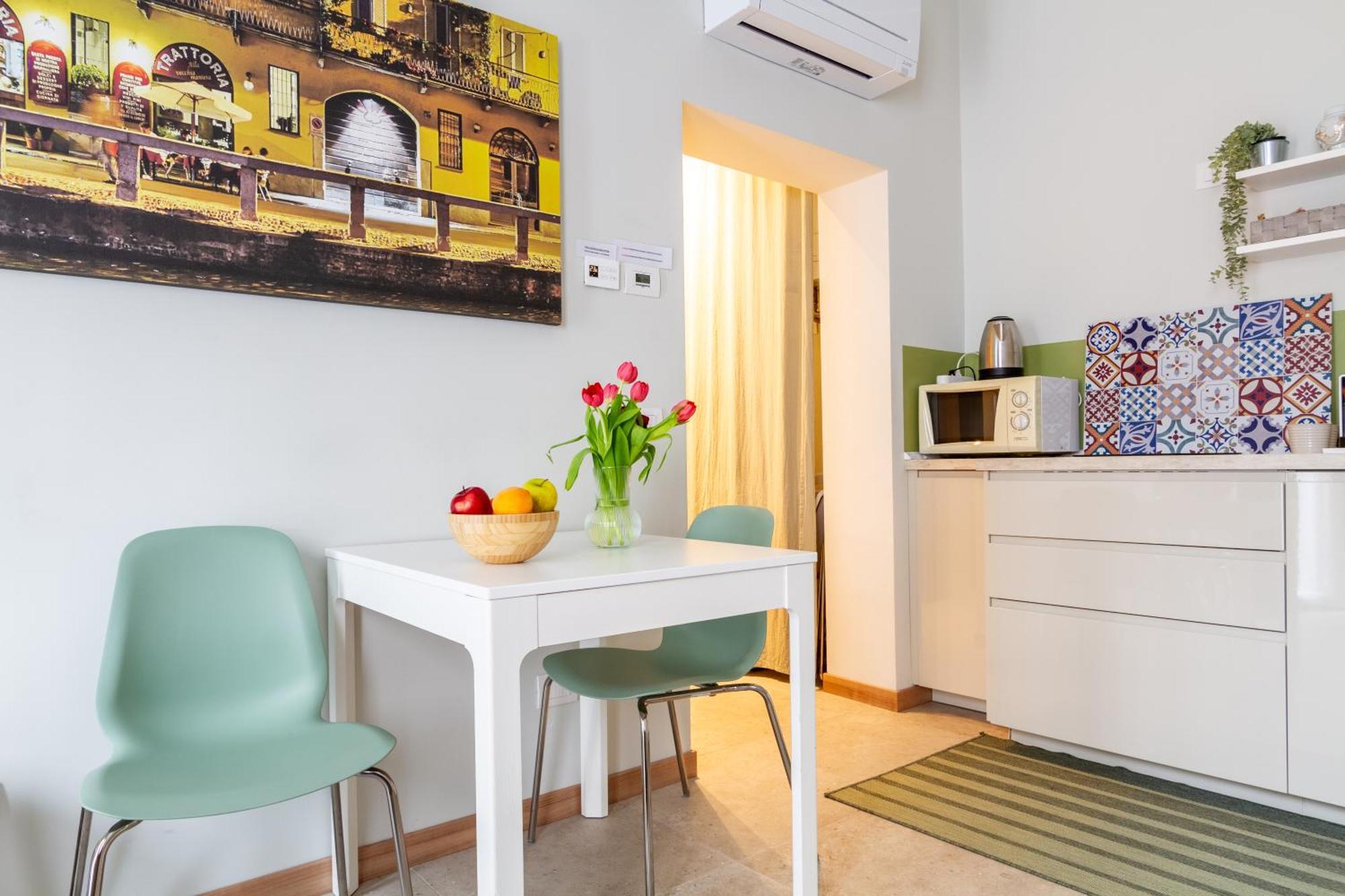 La Casa Di Teo - Navigli Milan