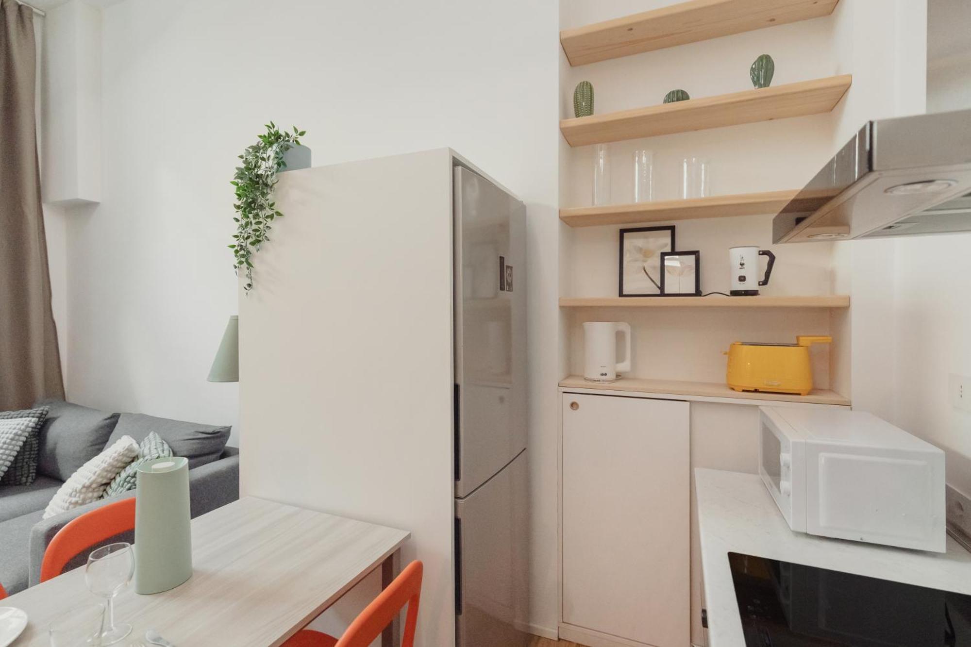 Gohost - Lovely Loft In The Heart Of Apartment Mailand