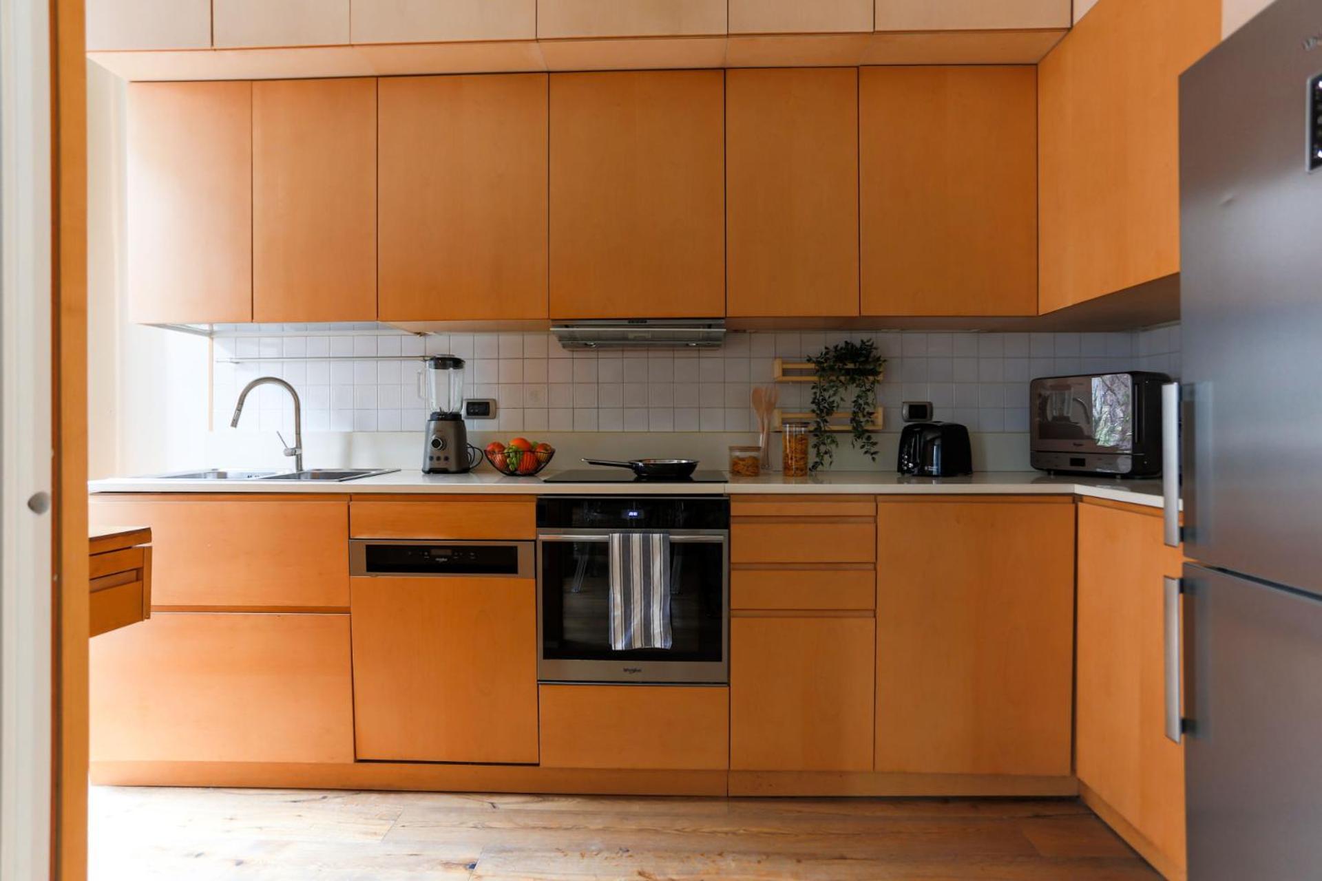 The Rent - Spacious Three-bedroom In The Heart Of Milão
