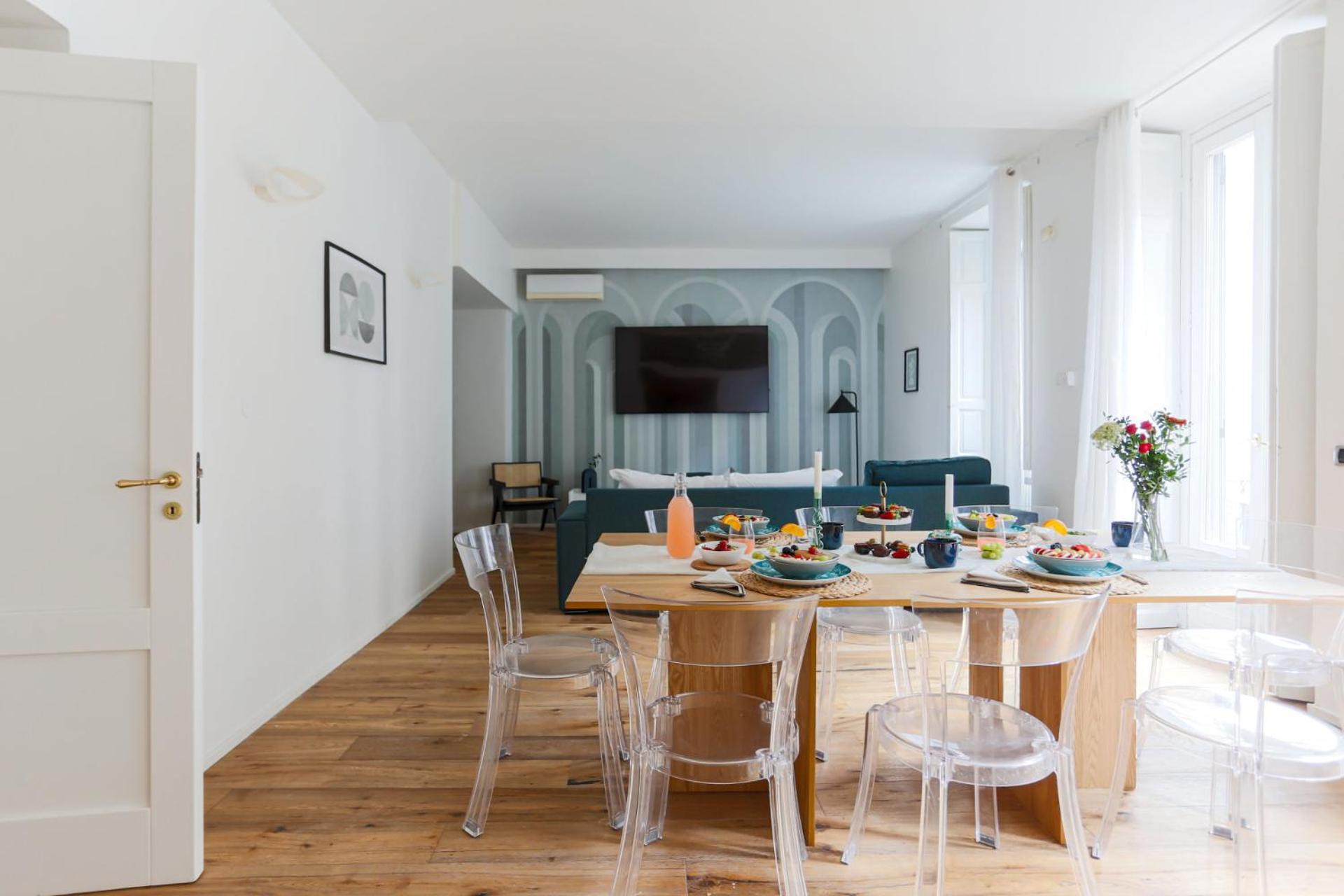 The Rent - Spacious Three-bedroom In The Heart Of Apartamento Milão