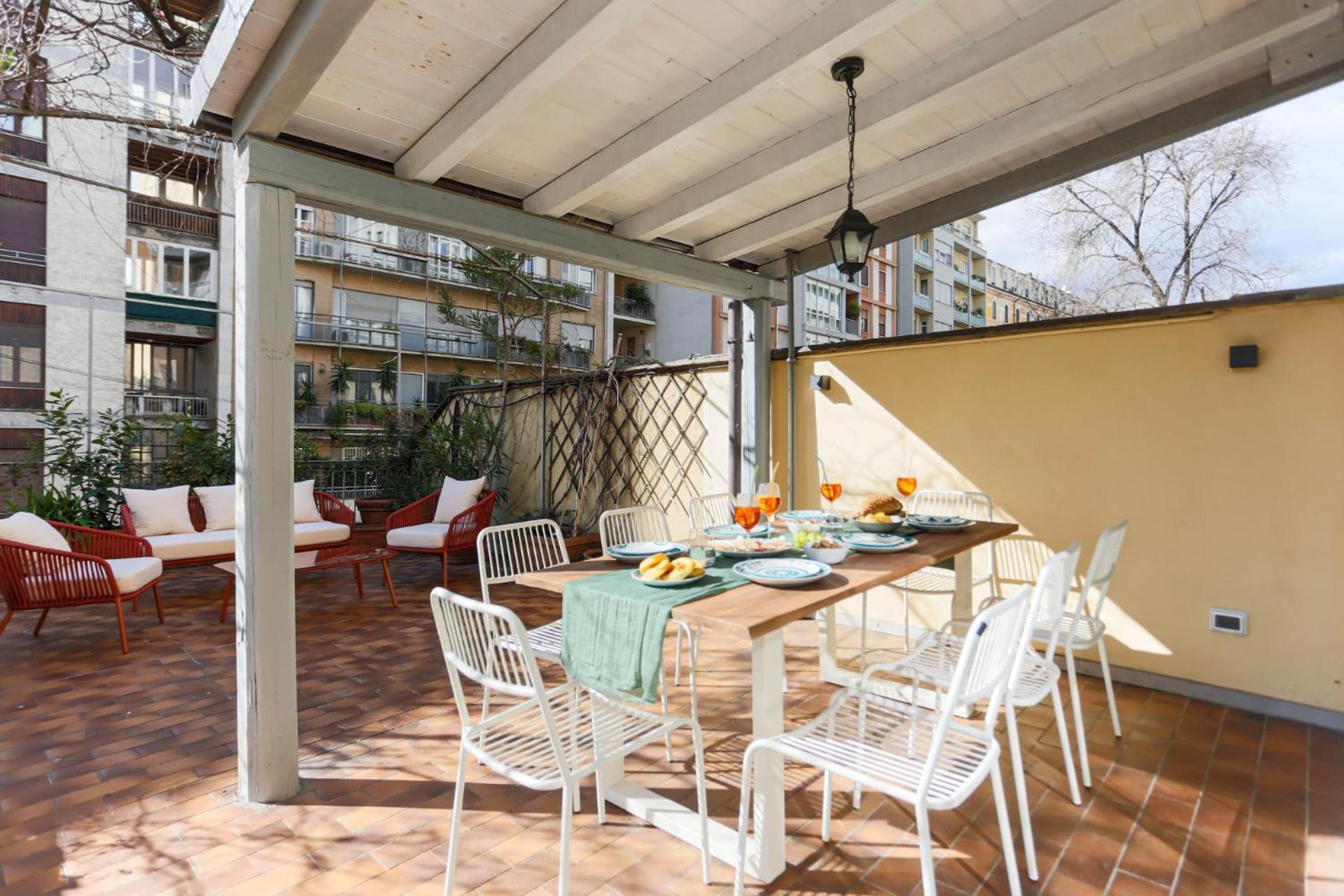 The Rent - Spacious Three-bedroom In The Heart Of Apartamento