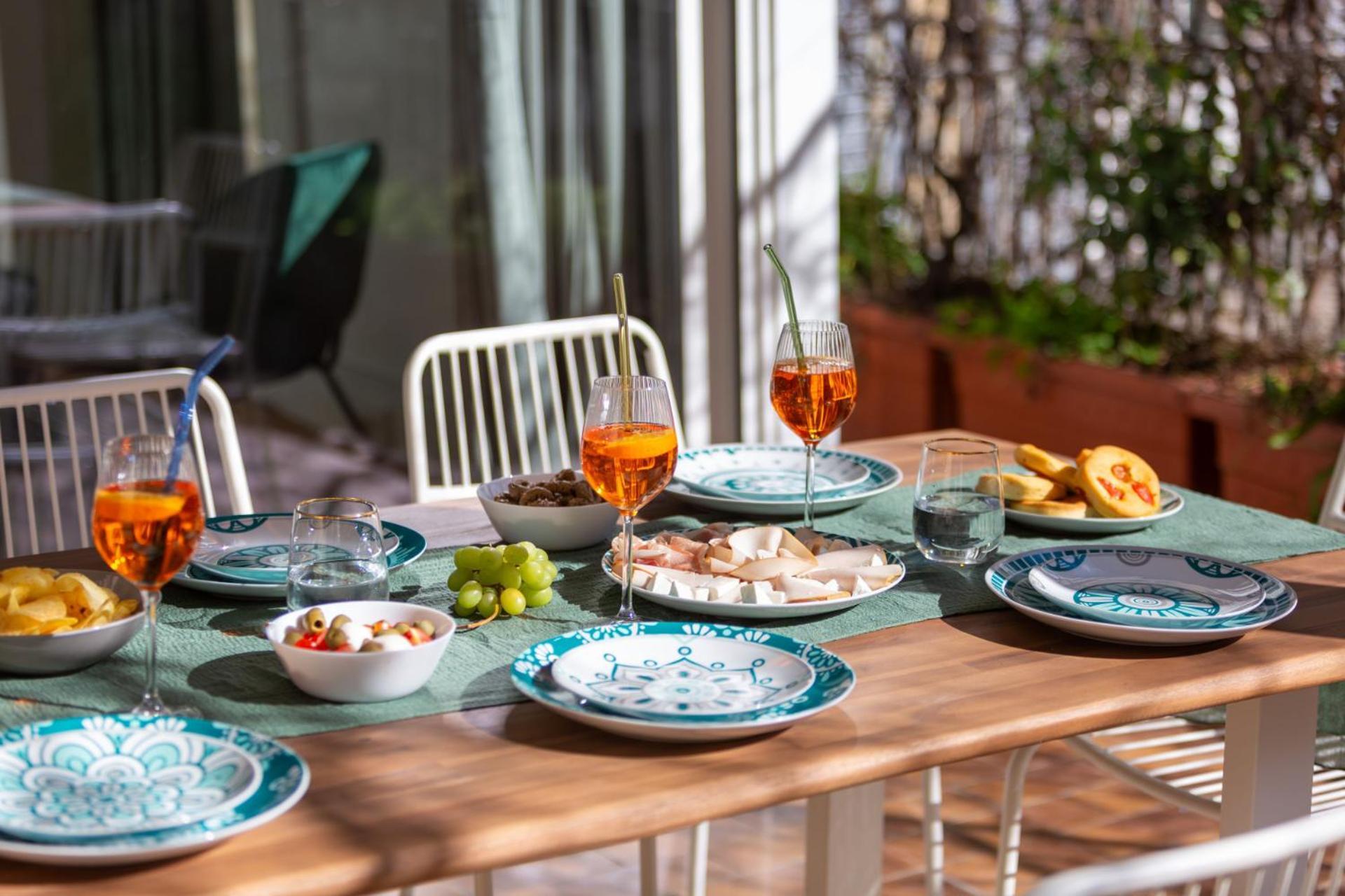 Apartamento The Rent - Spacious Three-bedroom In The Heart Of