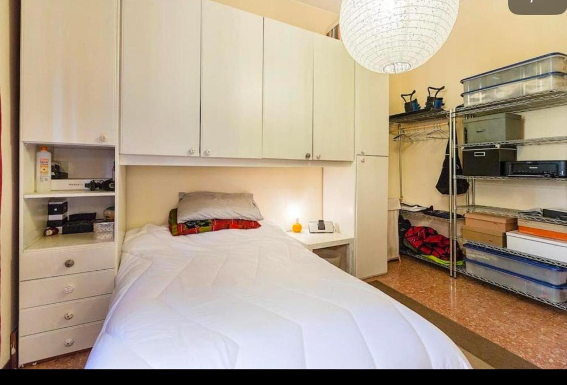 Entire Home/apt In Near Fairs And Navigli Apartment *