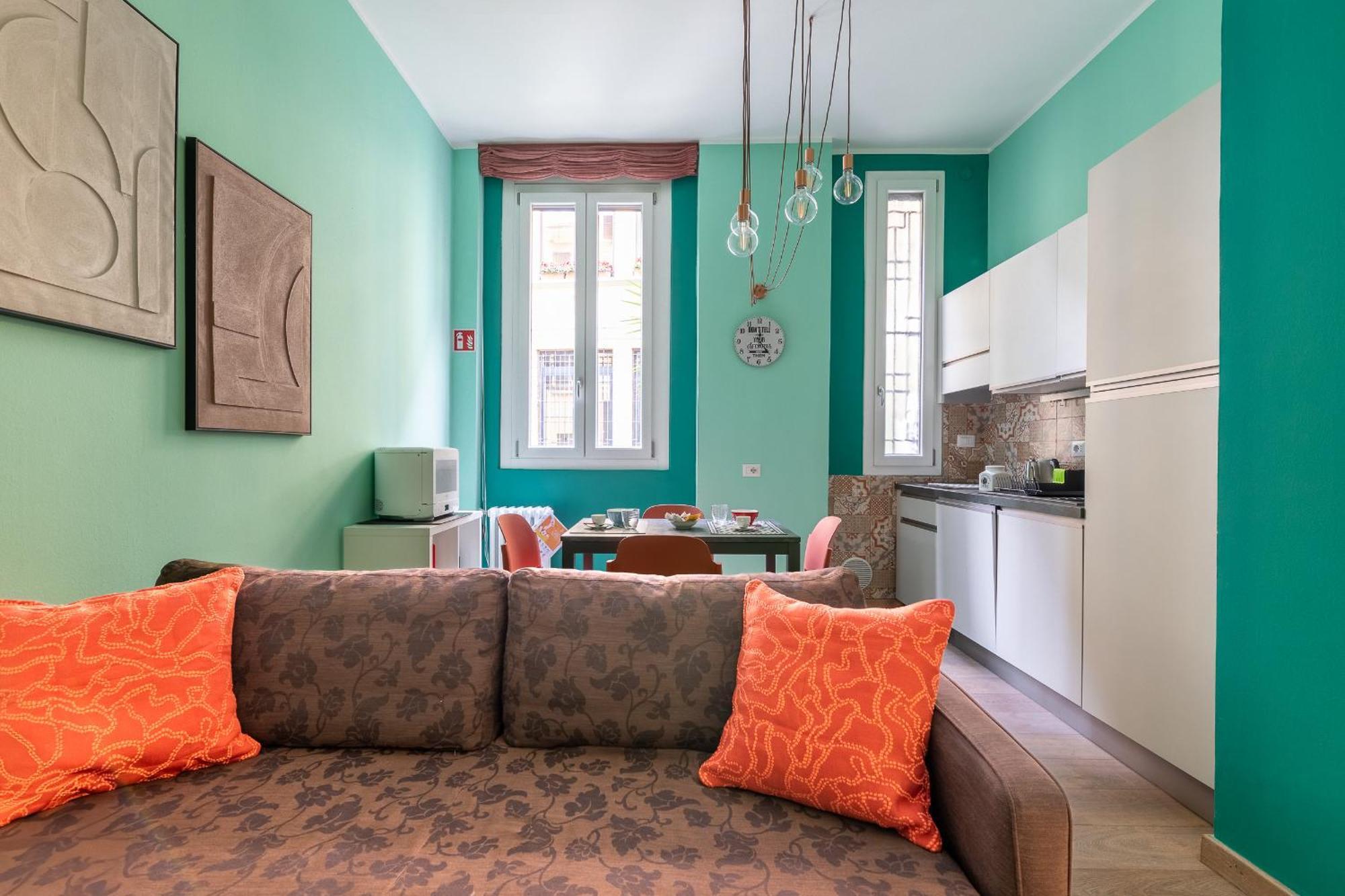 Comfortable Flat Inside Isola And Garibaldi District *