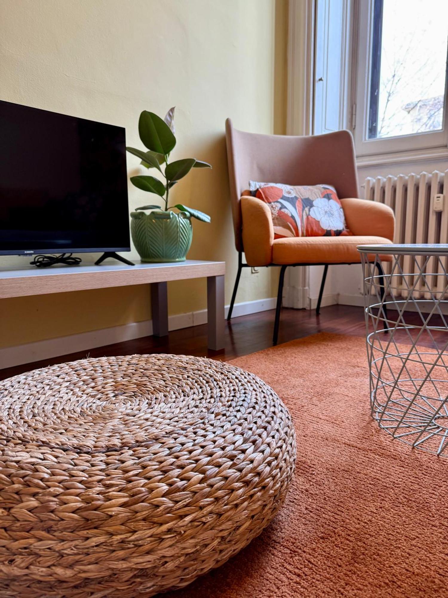 Apartment Lr Deluxe - San Babila Cozy