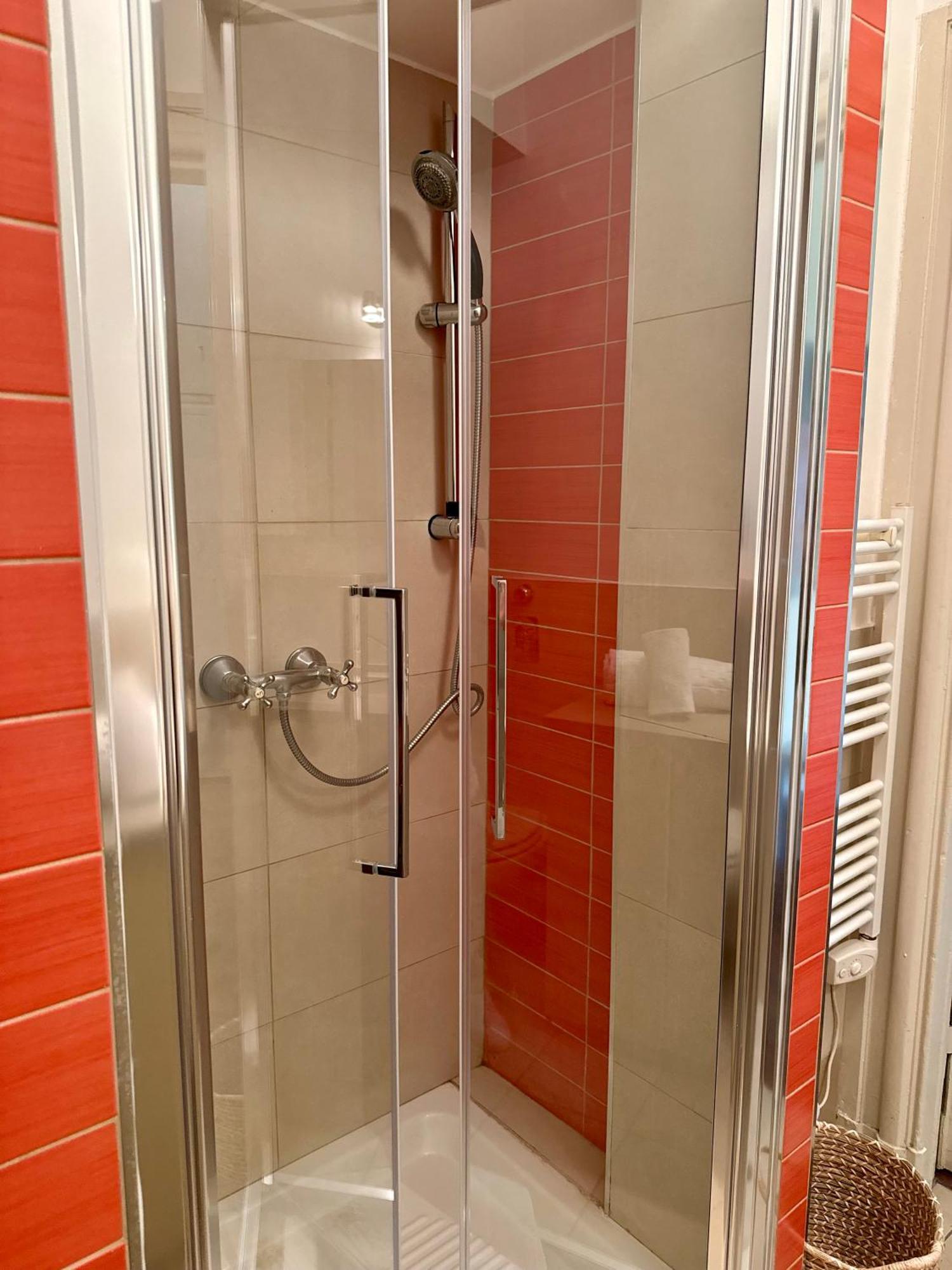 Apartment Lr Deluxe - San Babila Cozy