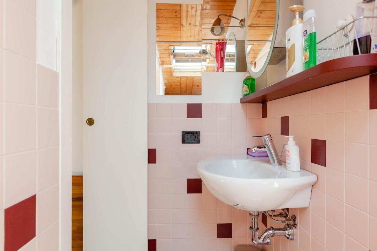 Apartment Charming Attic In The Center Of Milan!