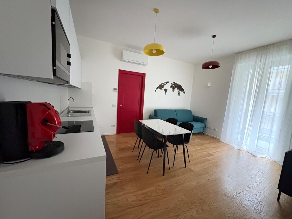 Moderno Bilocale Nel Cuore Di Apartment Milan