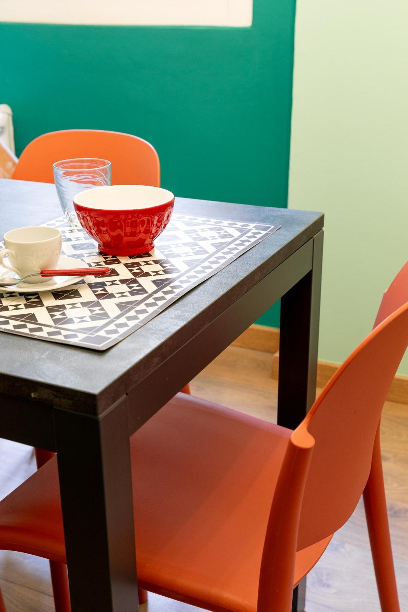 Comfortable Flat Inside Isola And Garibaldi District Milan