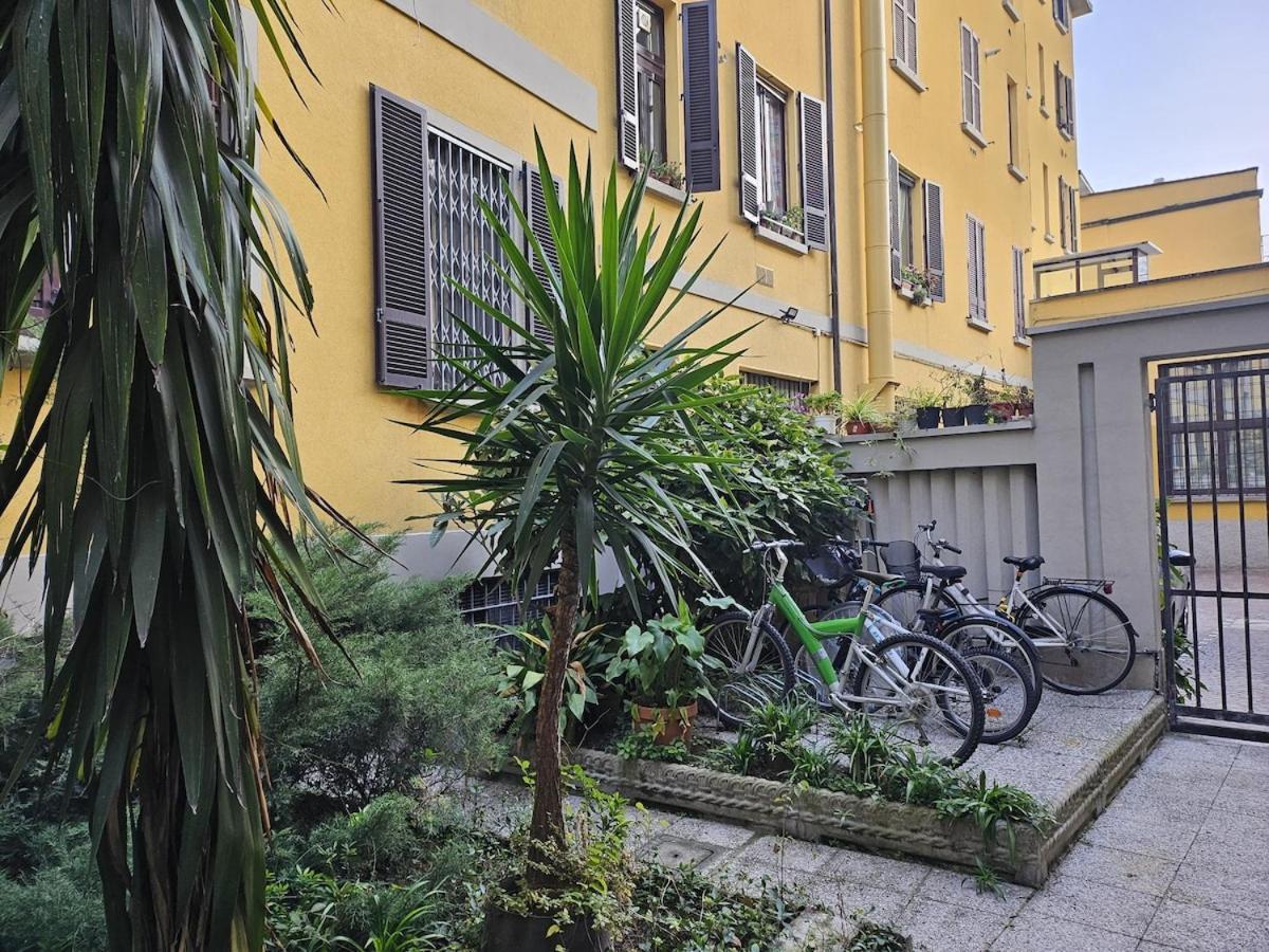Apartment Comfortable Flat Inside Isola And Garibaldi District