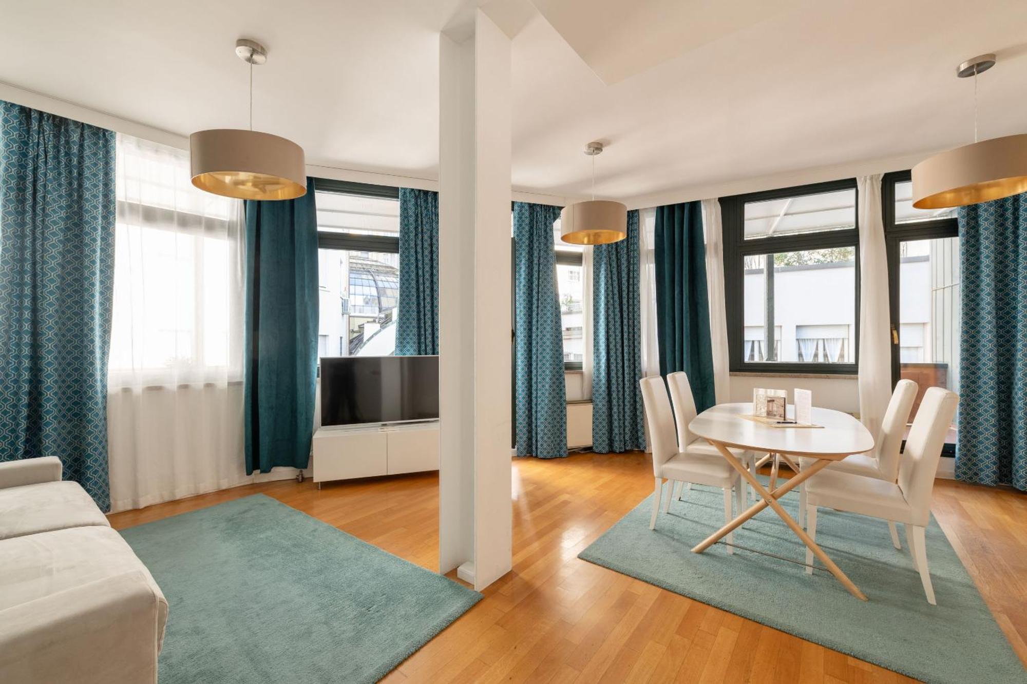 Heart Duomo District Apartment