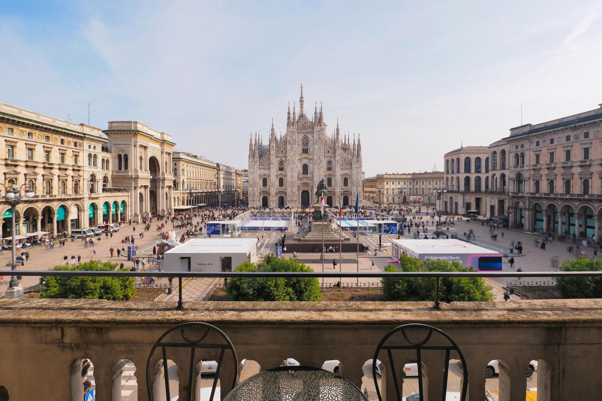 Duomo Cathedral View - Luxury * Milão