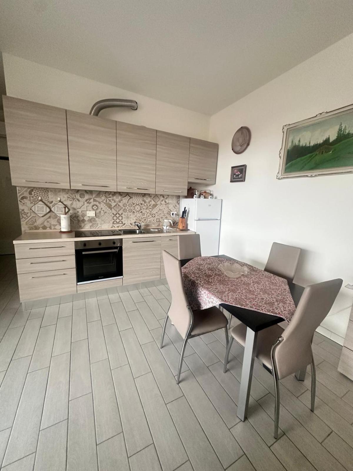 Apartment Cozy Near Life *