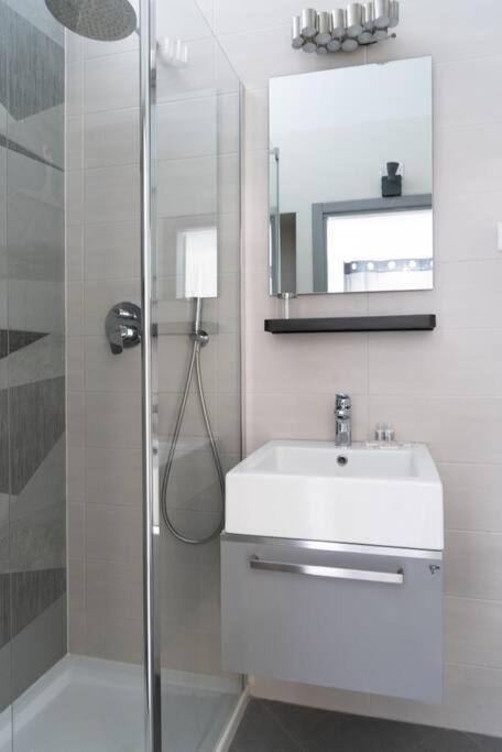 Youhosty - Savona108 * Mailand