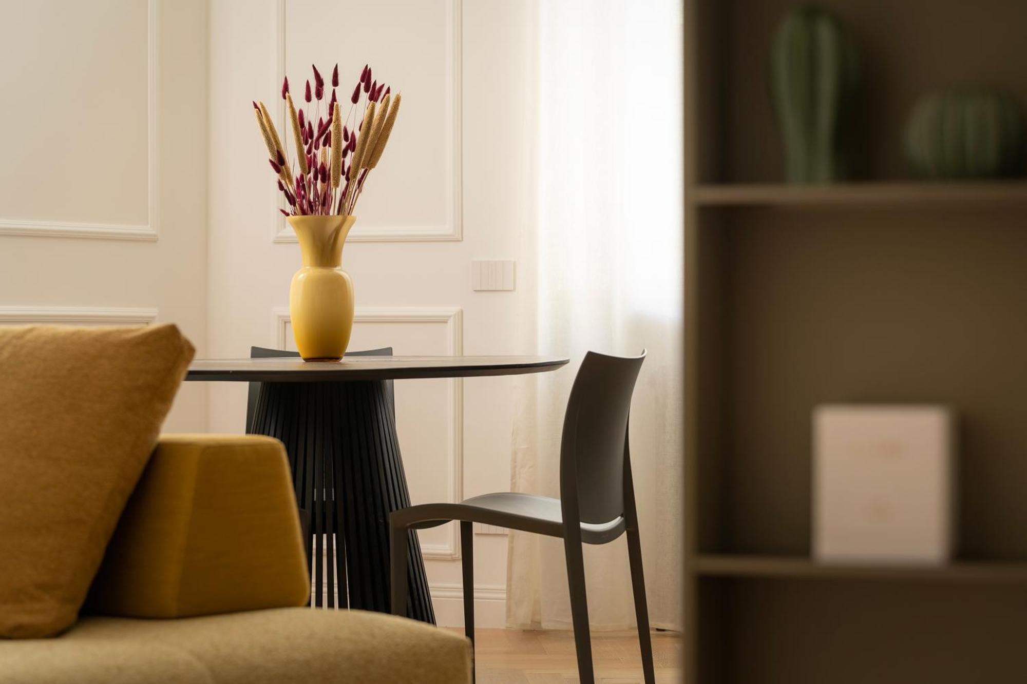 Santa Tecla Living Ruggero Di Lauria 2