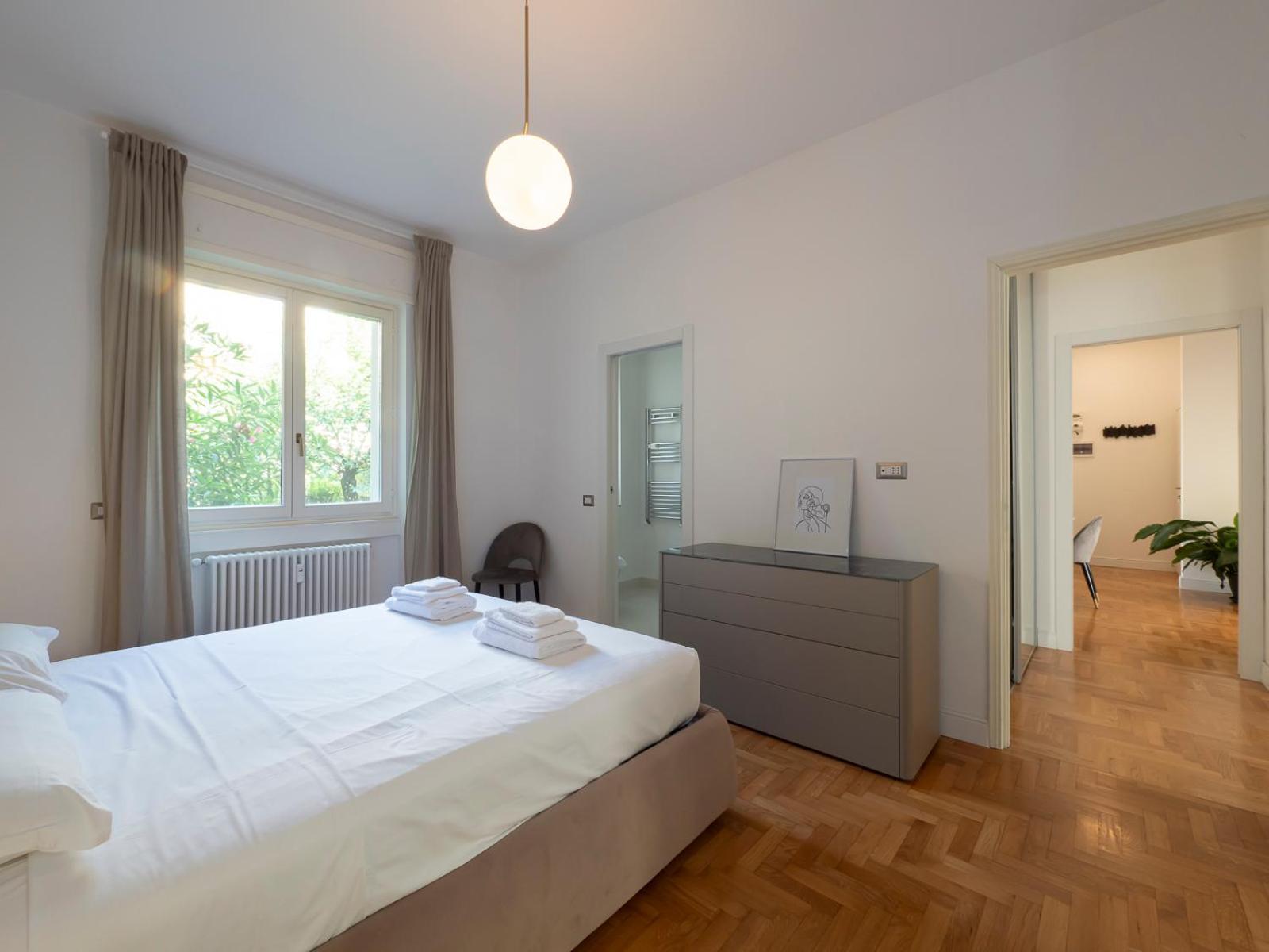 Apartment Big Close To Bocconi / Humanitas / Ieo *