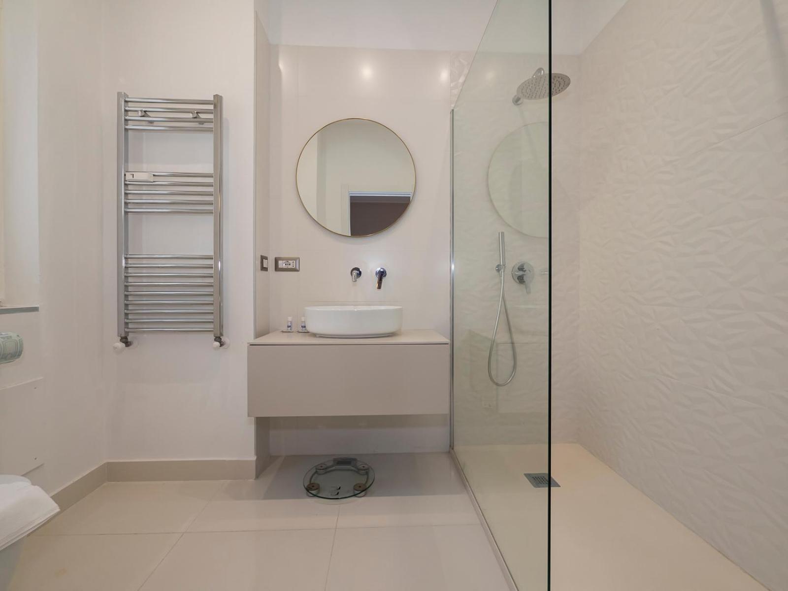Apartment Big Close To Bocconi / Humanitas / Ieo Mailand