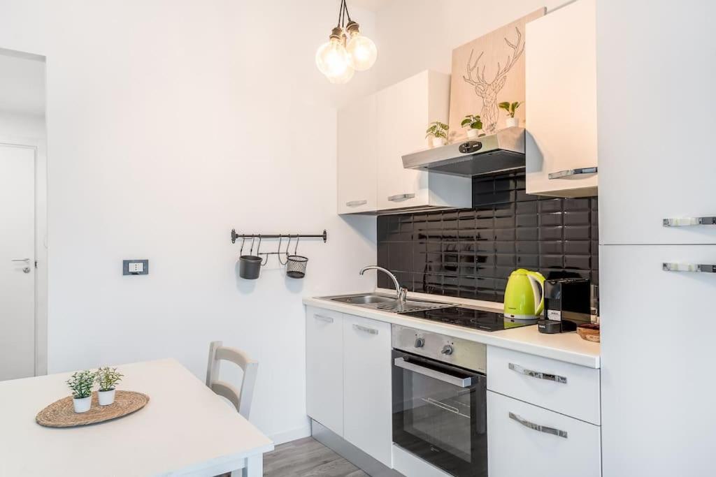2 Minutes From Station-exclusive Open Space * Mailand