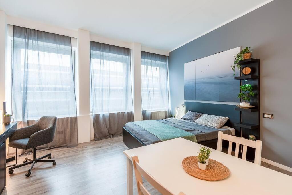 2 Minutes From Station-exclusive Open Space