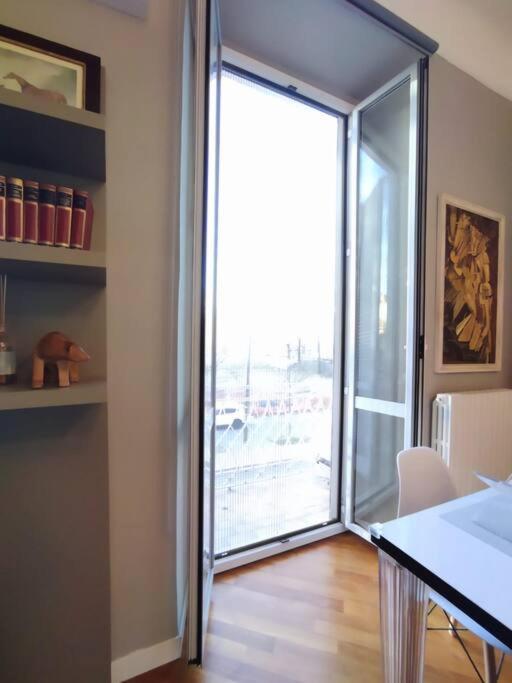 Apartment Smart Sarpi Monolocale Mailand