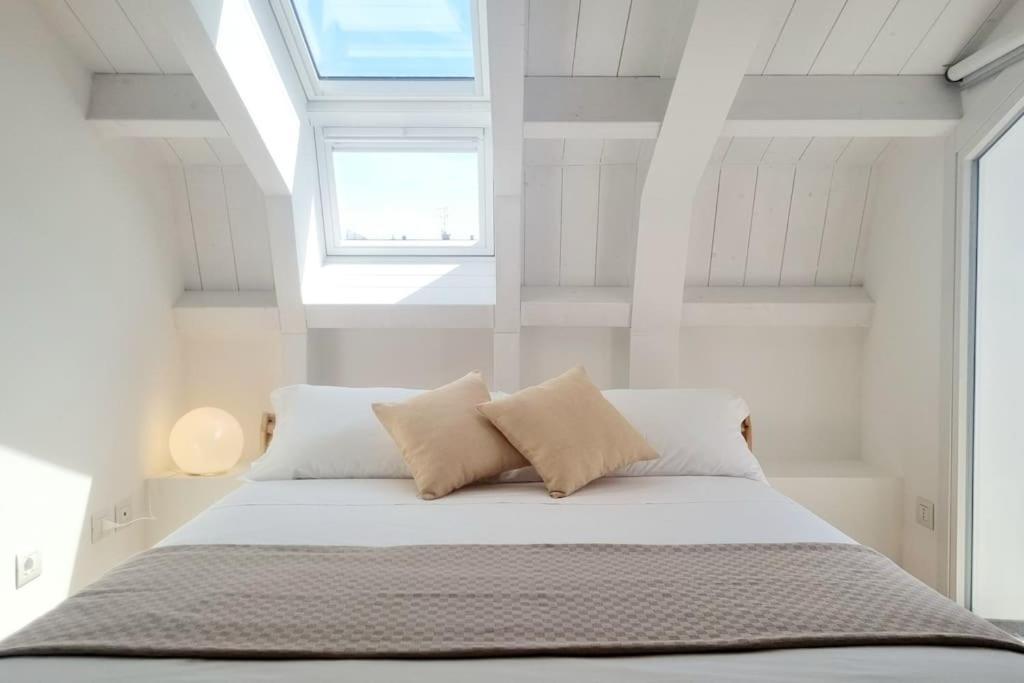 Duomo 10min Shopping&relax Fast Wifi & Balcony Apartment Mailand