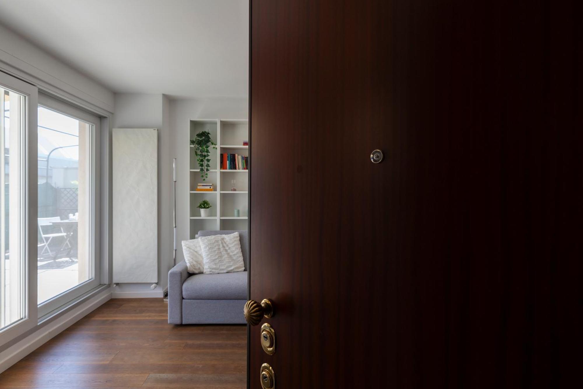 Edolo Terrace Apartment *