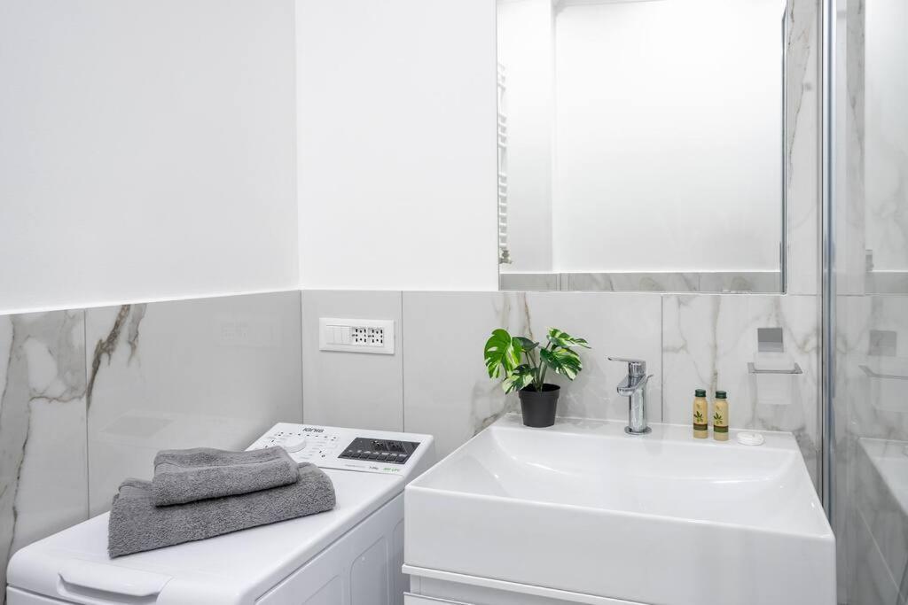Apartment Duomo's Nest - Mini-apt Mailand