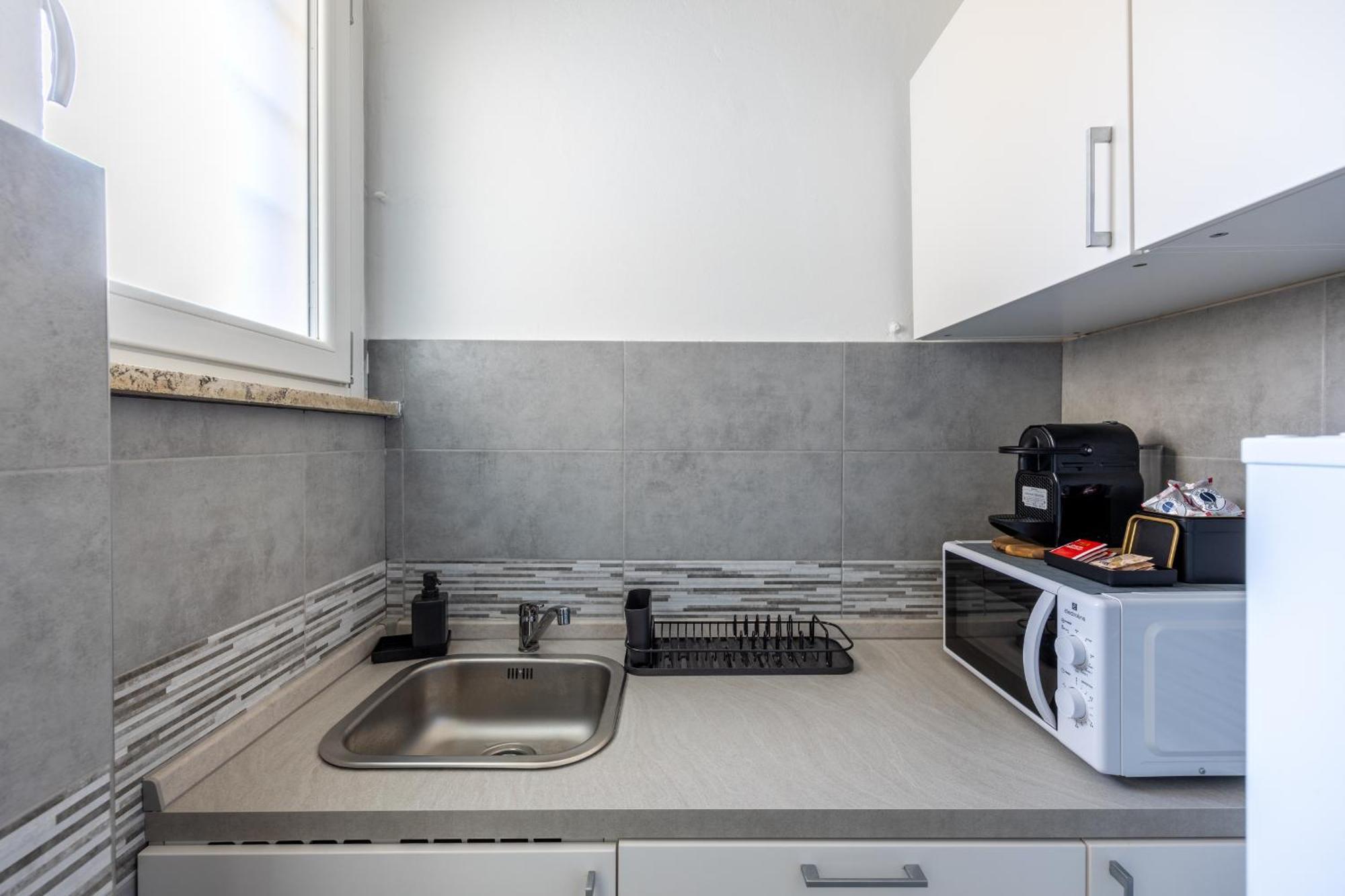 8 Min Dalla Metro Casa Elegante Con Netflix E Wifi Apartamento *