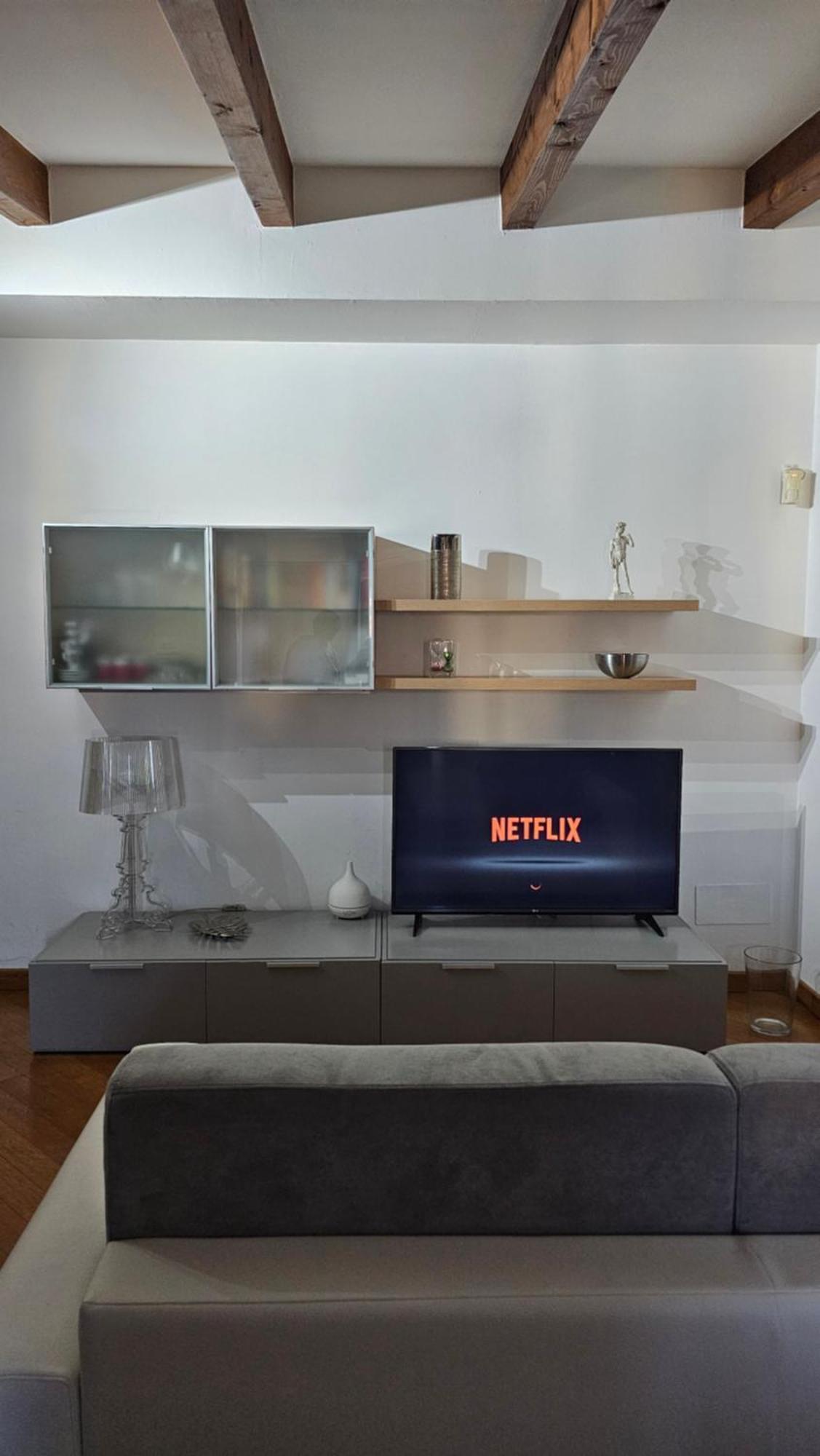 Nolo93 Attic Right In Front Of The Metro Station To Duomo Apartamento *