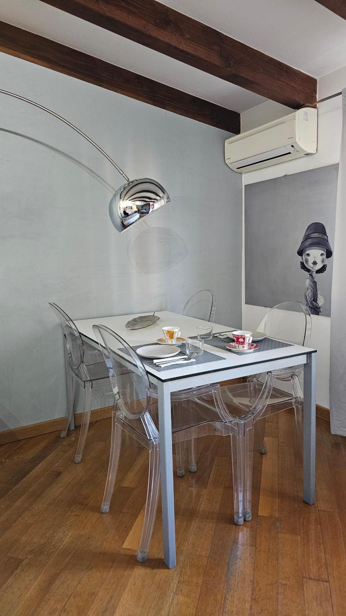 Nolo93 Attic Right In Front Of The Metro Station To Duomo Apartamento