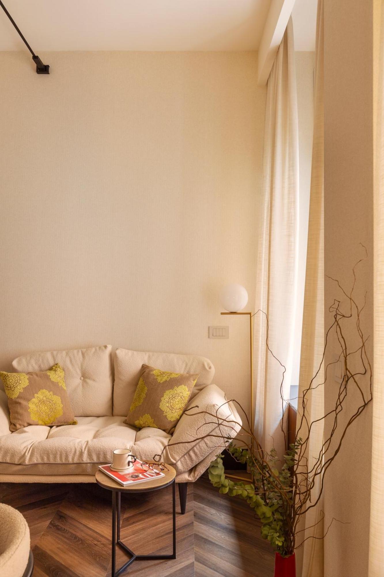 Lumera - Brera * Mailand