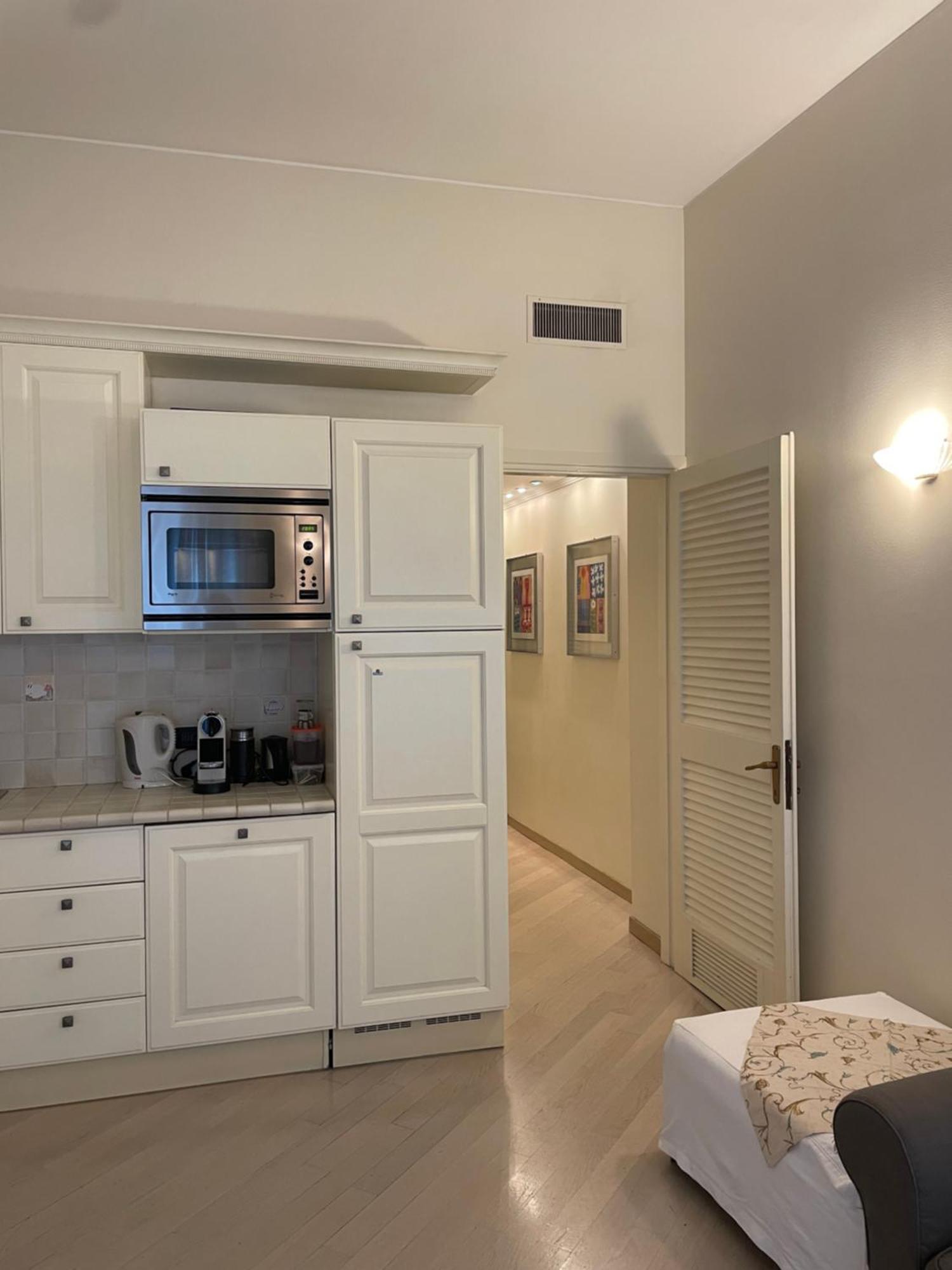 Downtown Apartment *