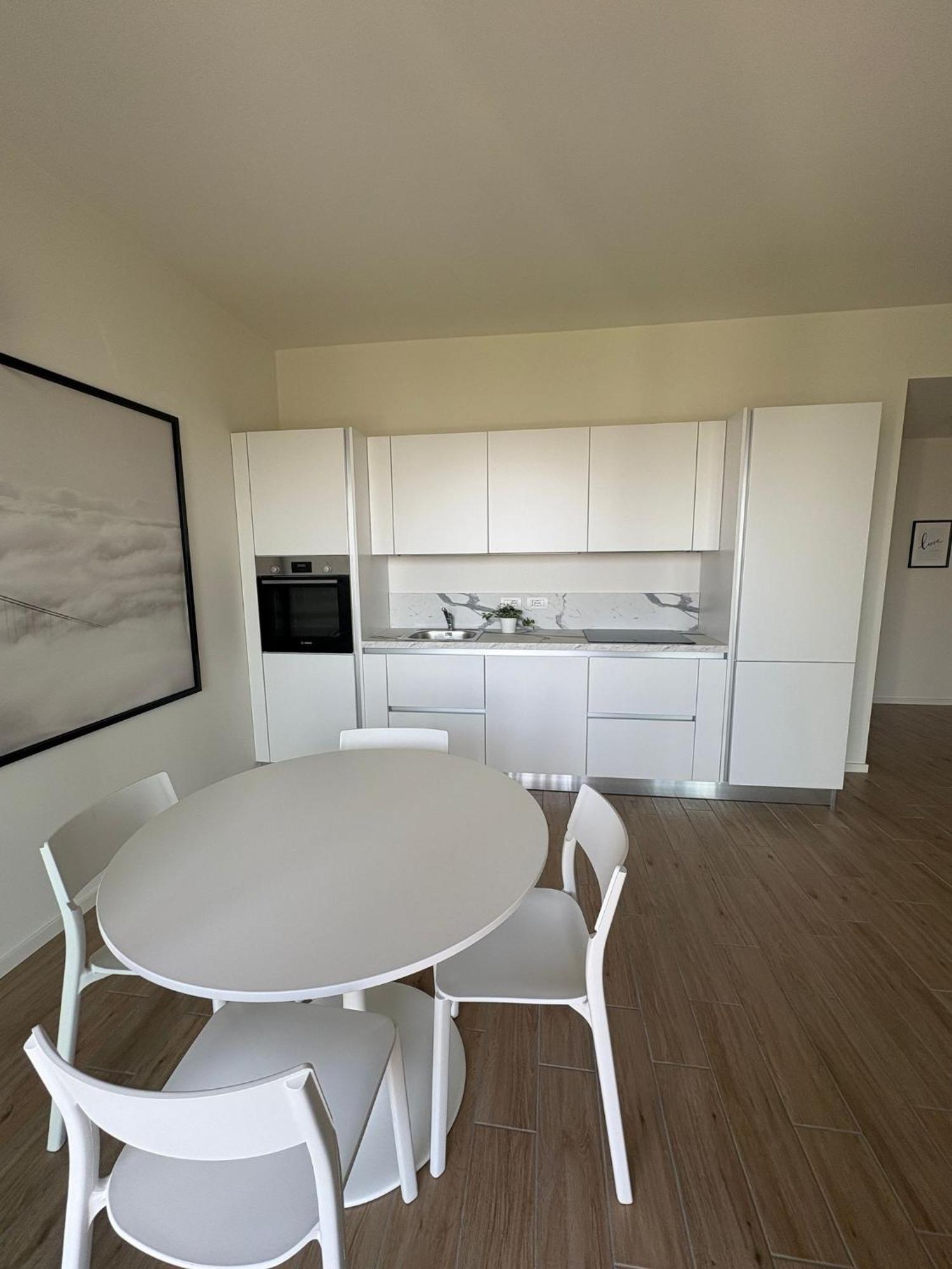 Apartamento Panorama - Luminous With Private Garage Milão
