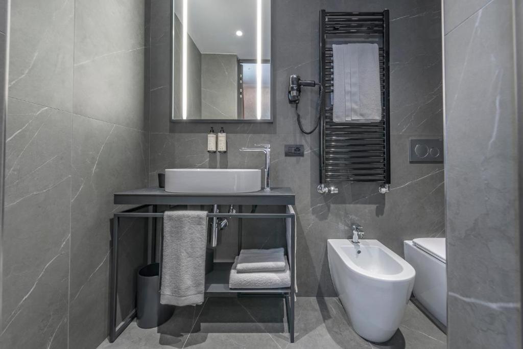 Hotel Hotiday Collection - Cinque Giornate
