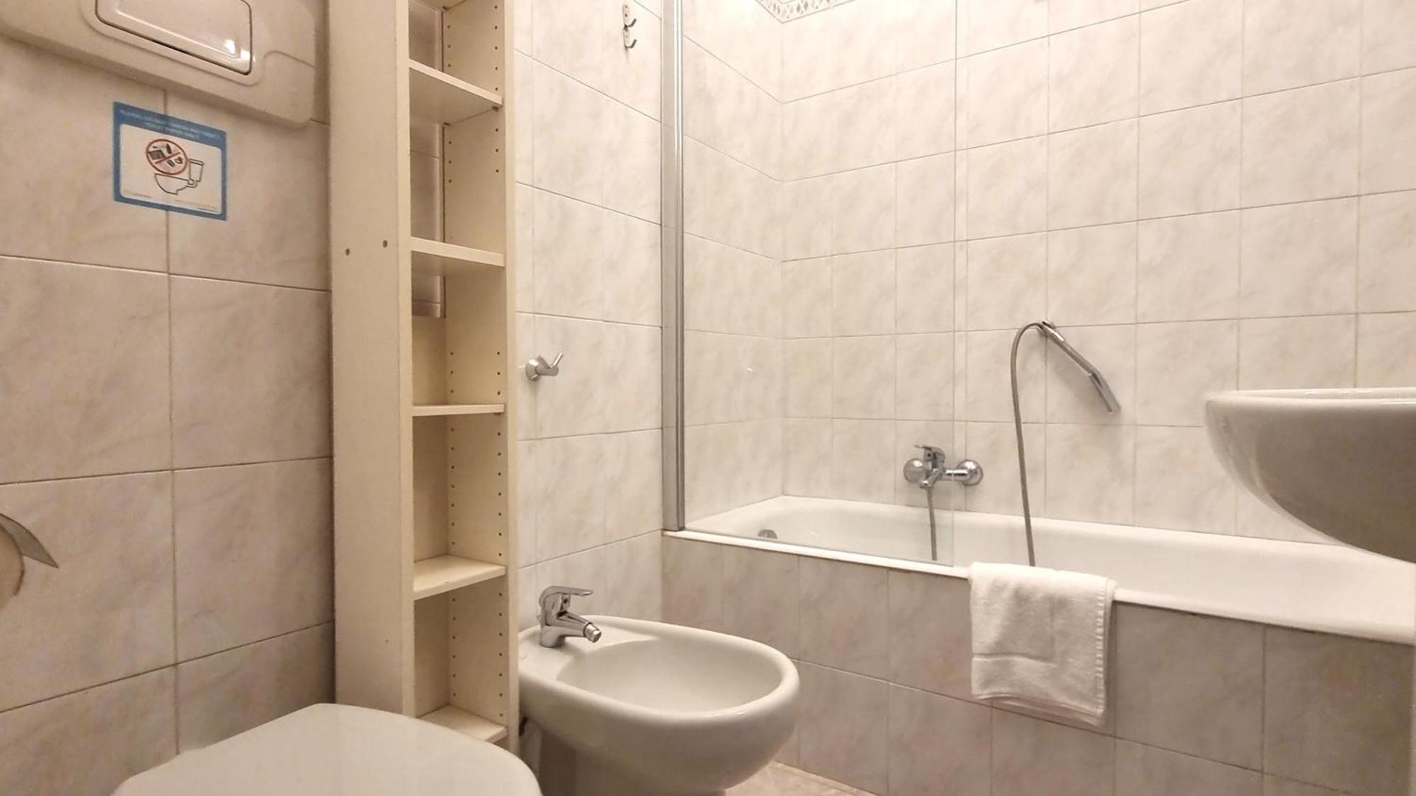 Italianway - Cesare Da Sesto 20 B * Milan