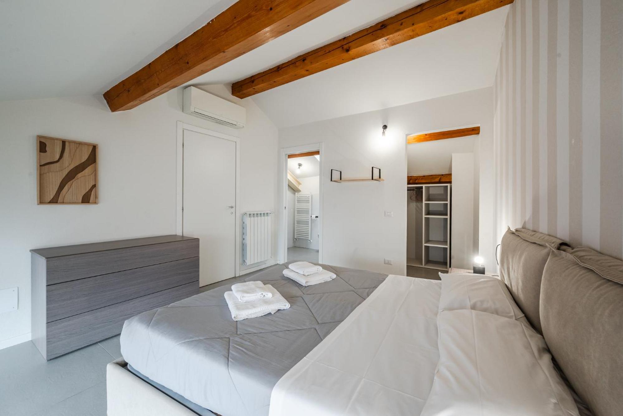 Apartamento - Spazioso Vicino Metro *