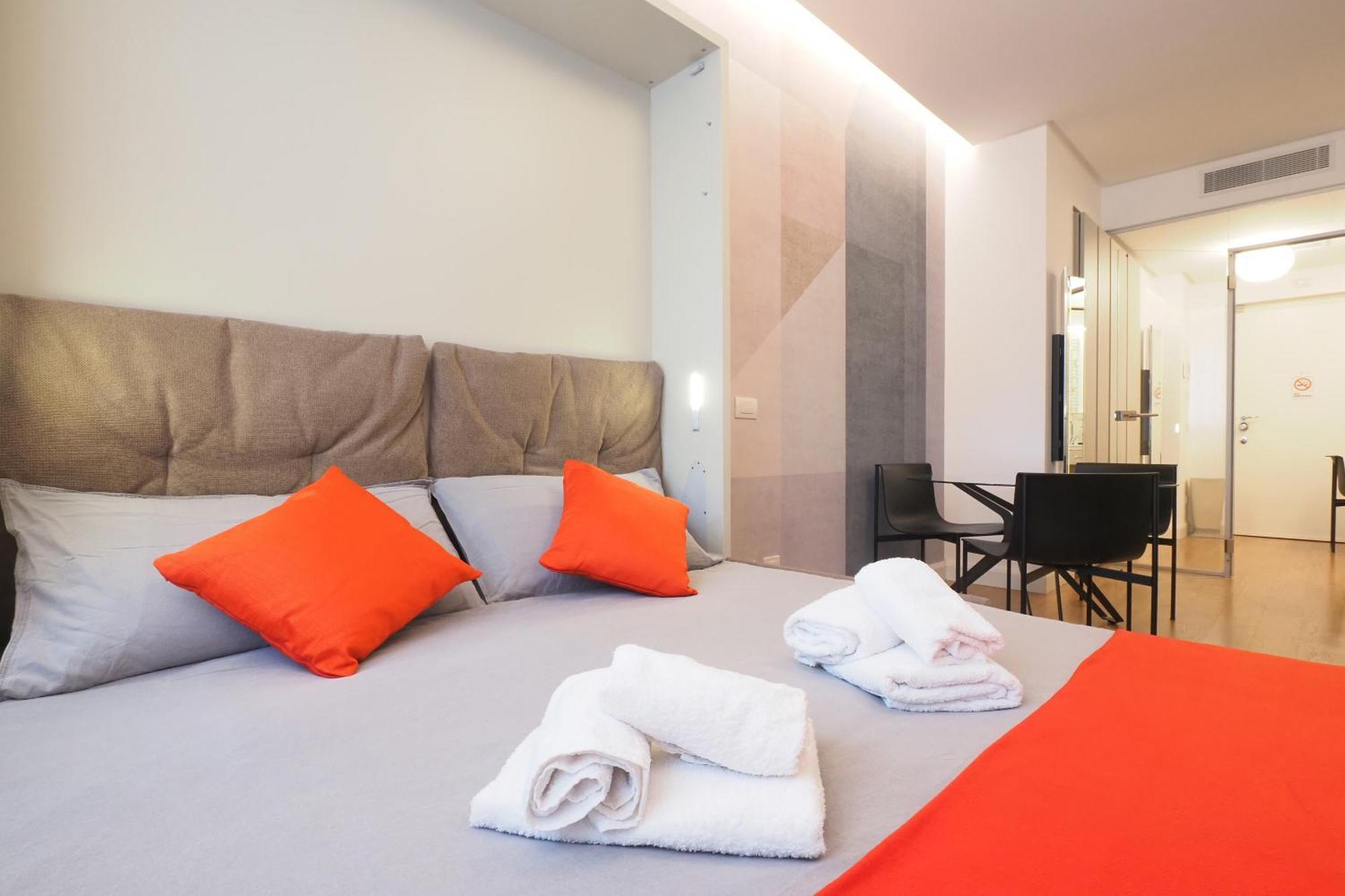 Apartment Porta Nuova Milan