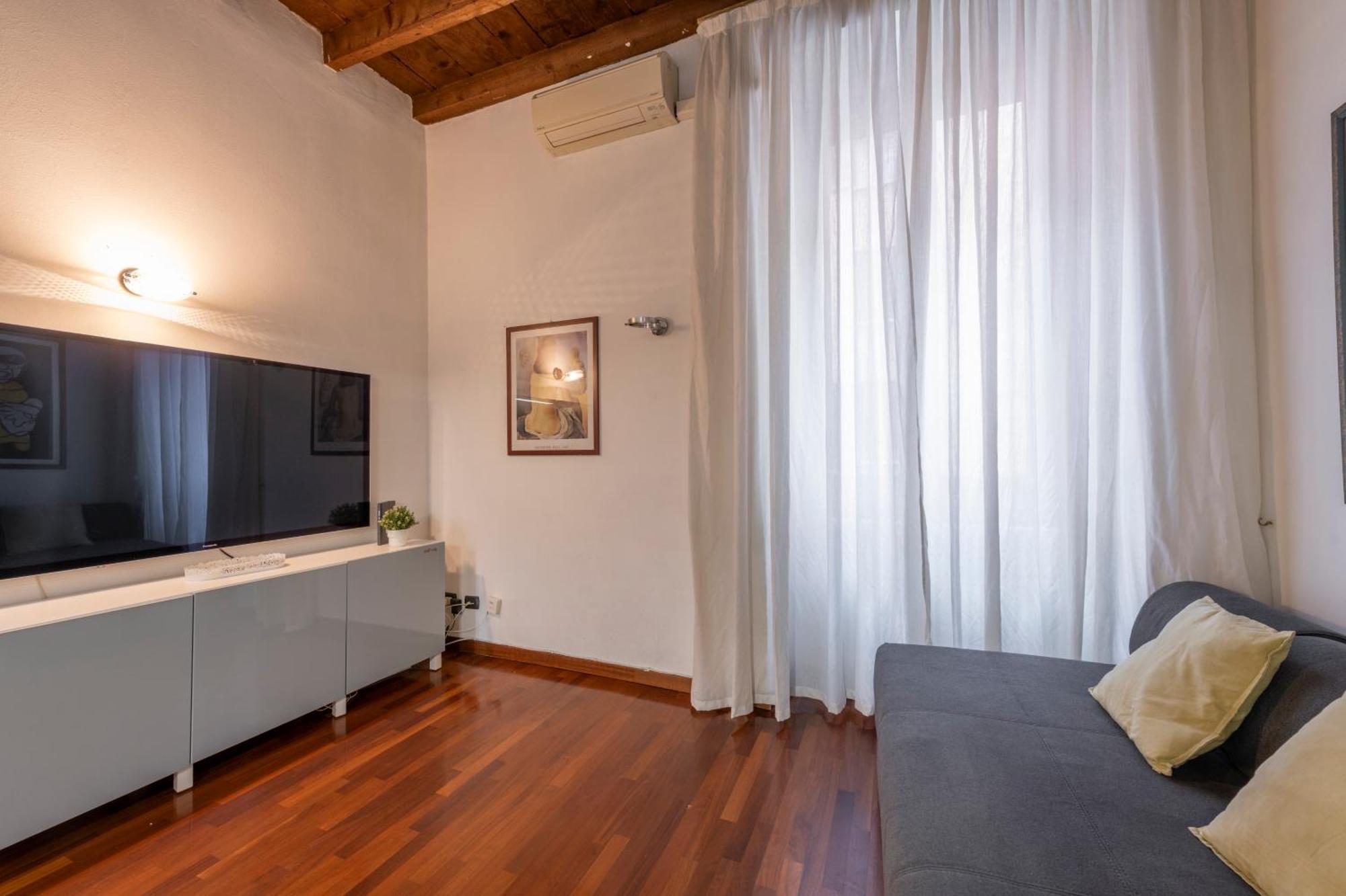 Via Pontida 2 - Livingmilan Apartment