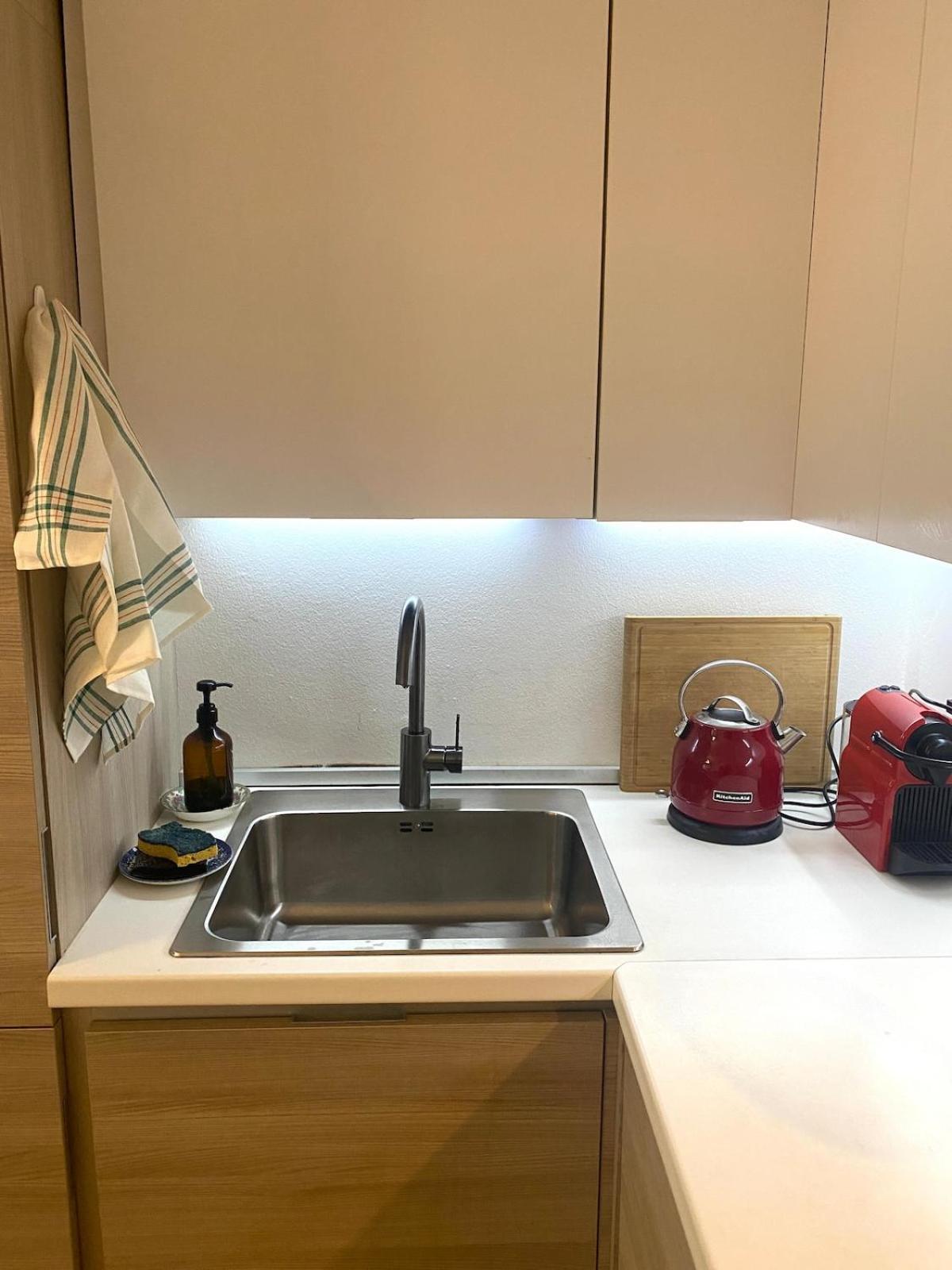 Yu's Cozy Near Citylife Apartment