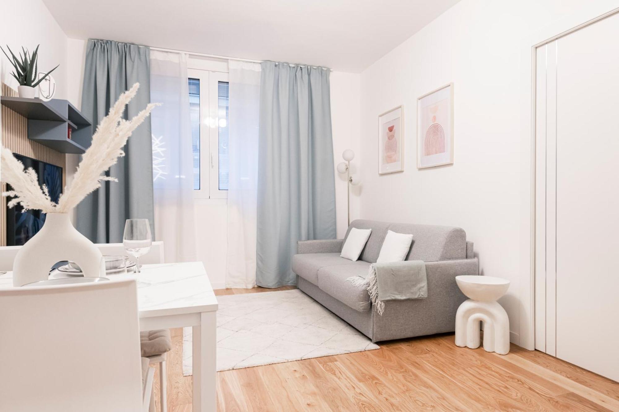 Easylife - Design And Relax In The Heart Of